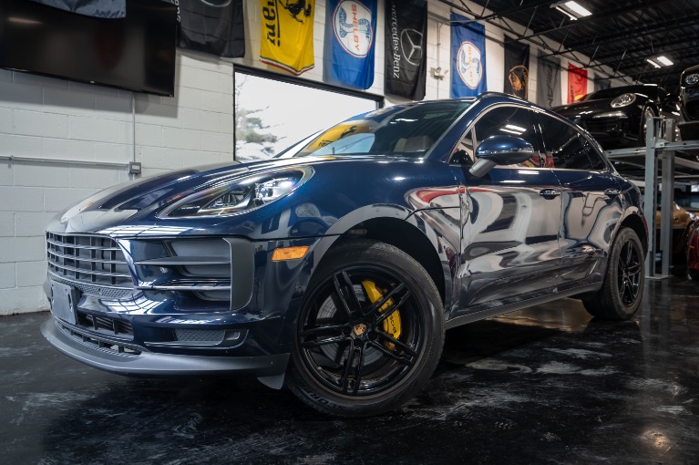 2021 Porsche Macan Base