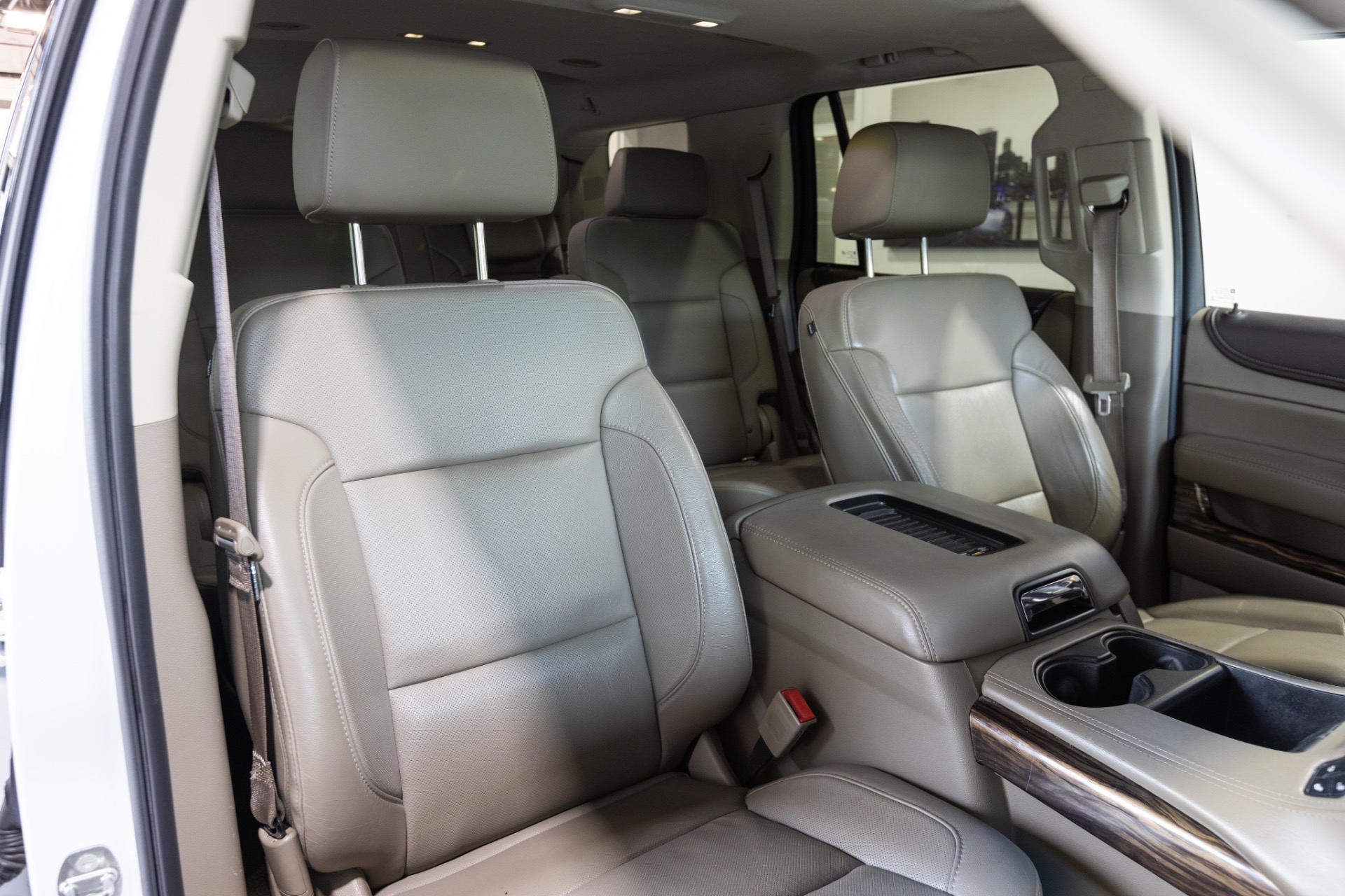 2016 GMC YUKON - Image 52