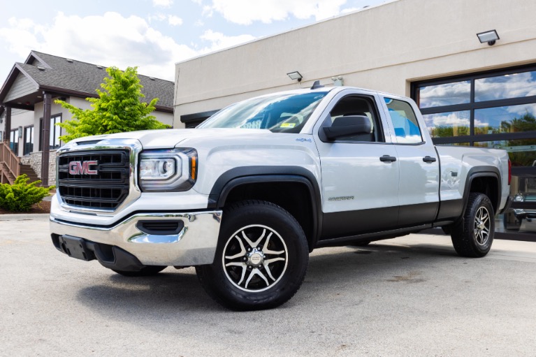 2017 GMC Sierra 1500 Base's photo