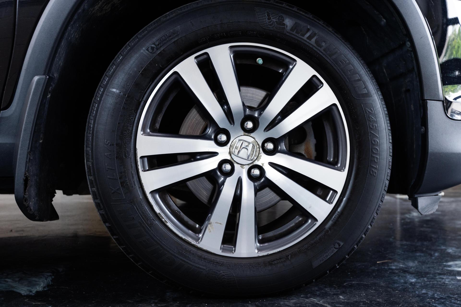 2017 HONDA PILOT - Image 19