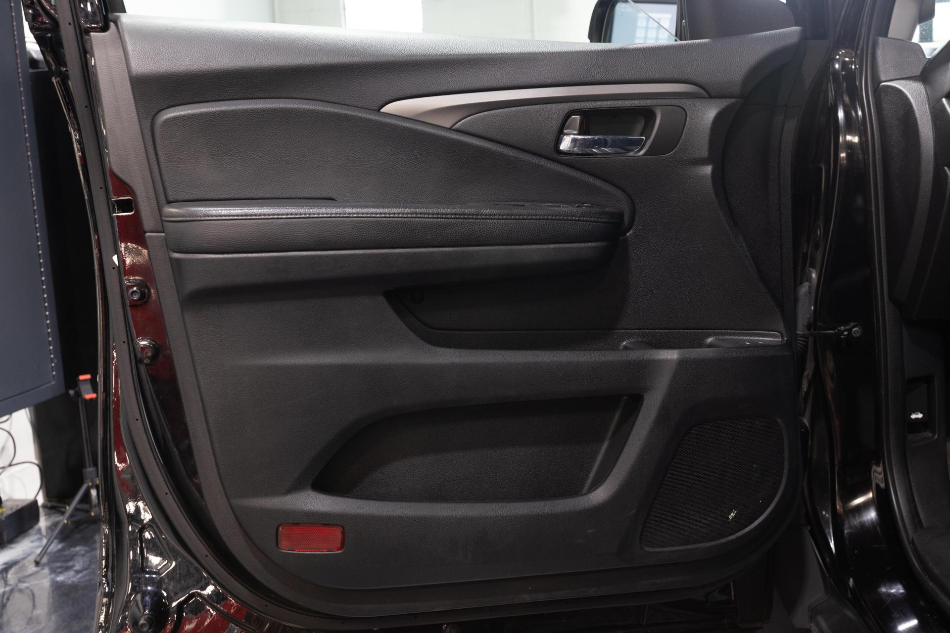 2017 HONDA PILOT - Image 28