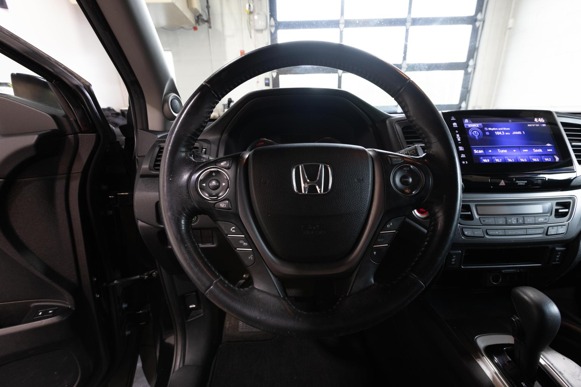 2017 HONDA PILOT - Image 31