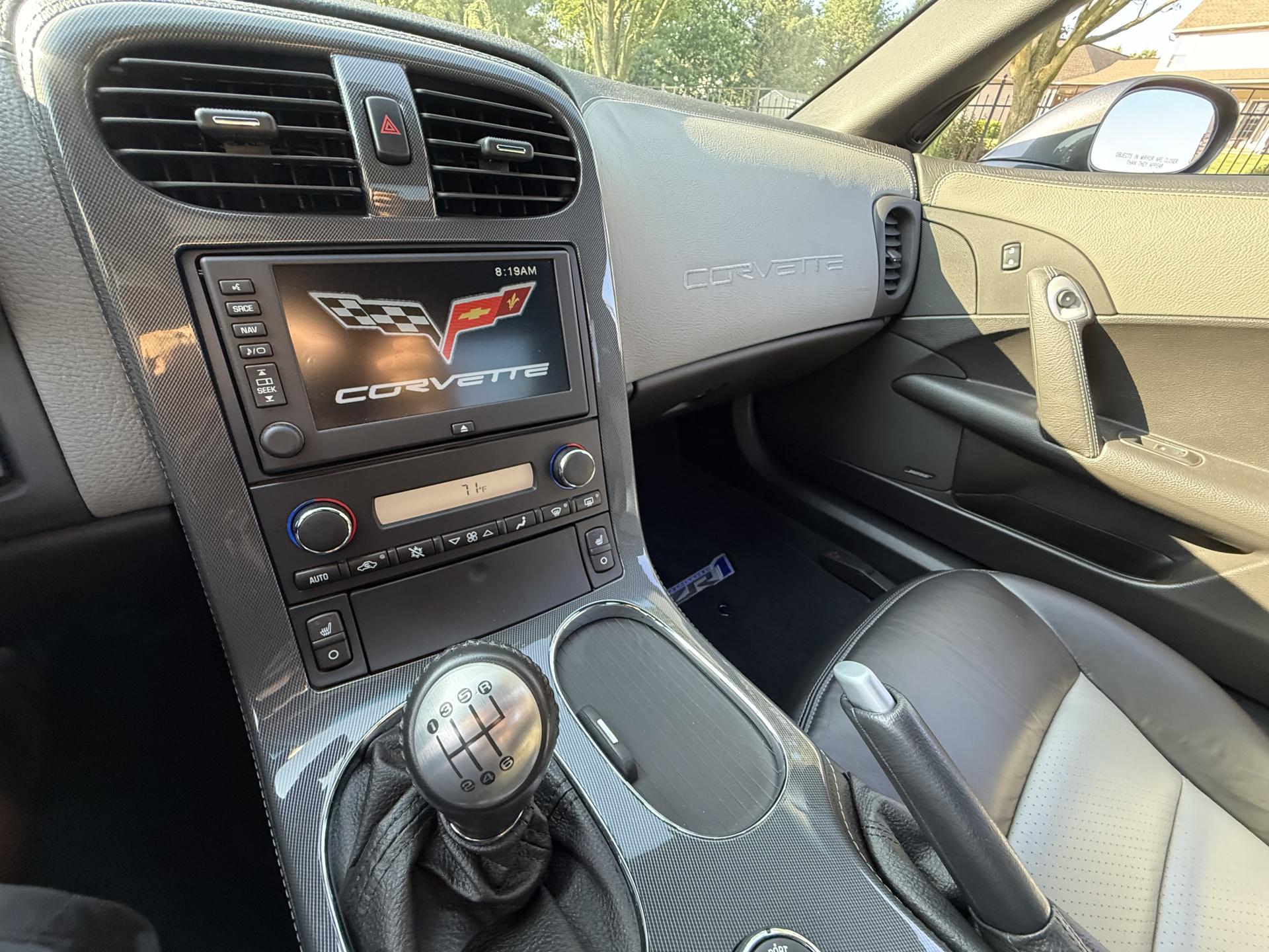 2009 CHEVROLET CORVETTE - Image 24