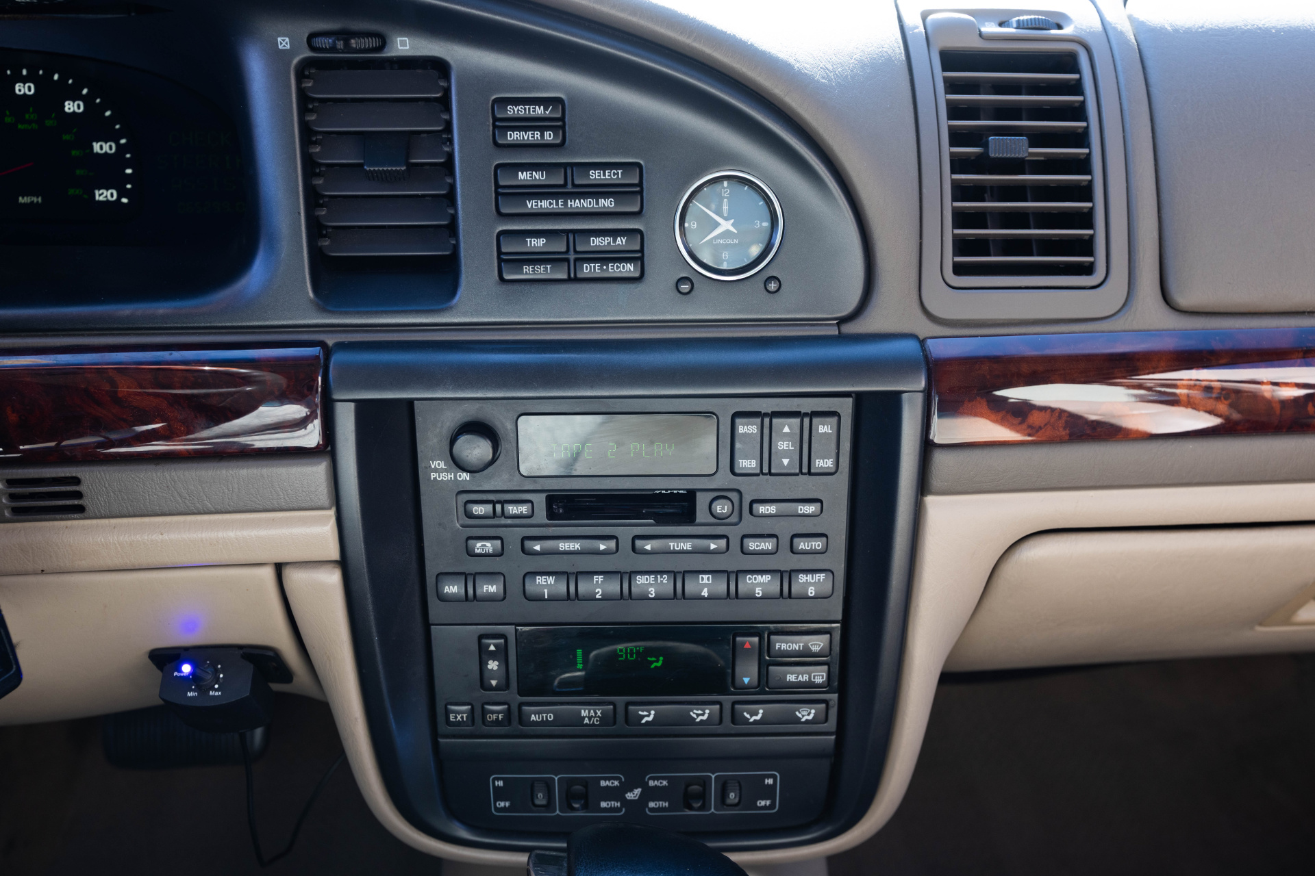 2002 LINCOLN CONTINENTAL - Image 23