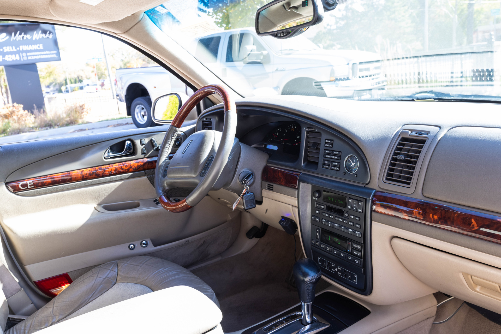 2002 LINCOLN CONTINENTAL - Image 25