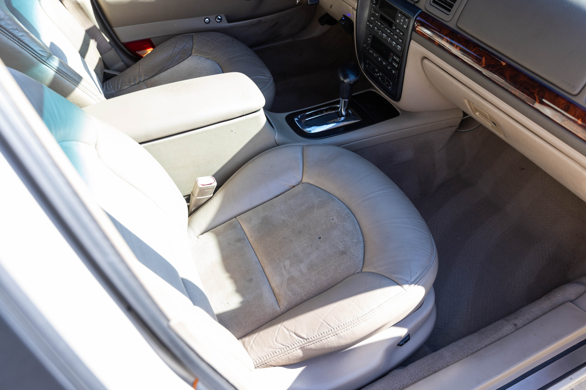 2002 LINCOLN CONTINENTAL - Image 27