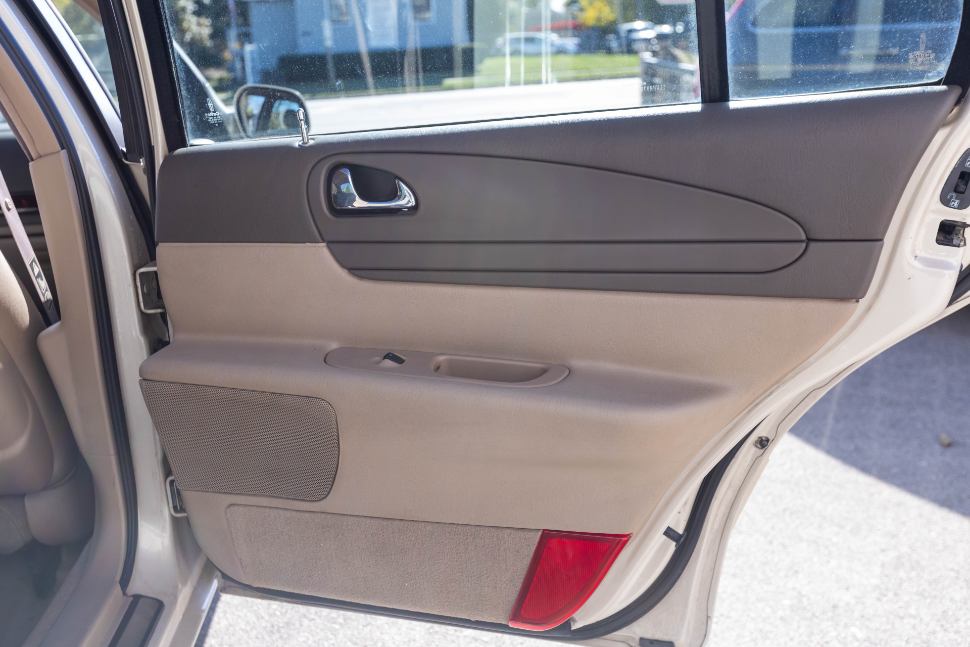 2002 LINCOLN CONTINENTAL - Image 31