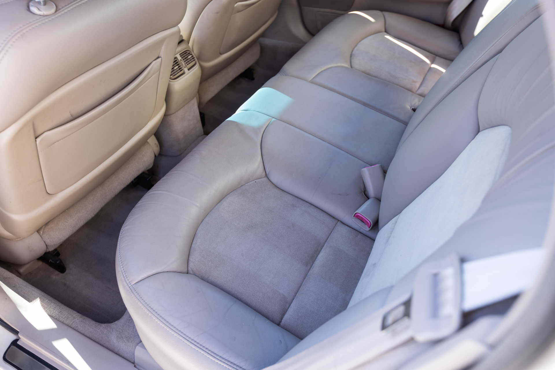 2002 LINCOLN CONTINENTAL - Image 33