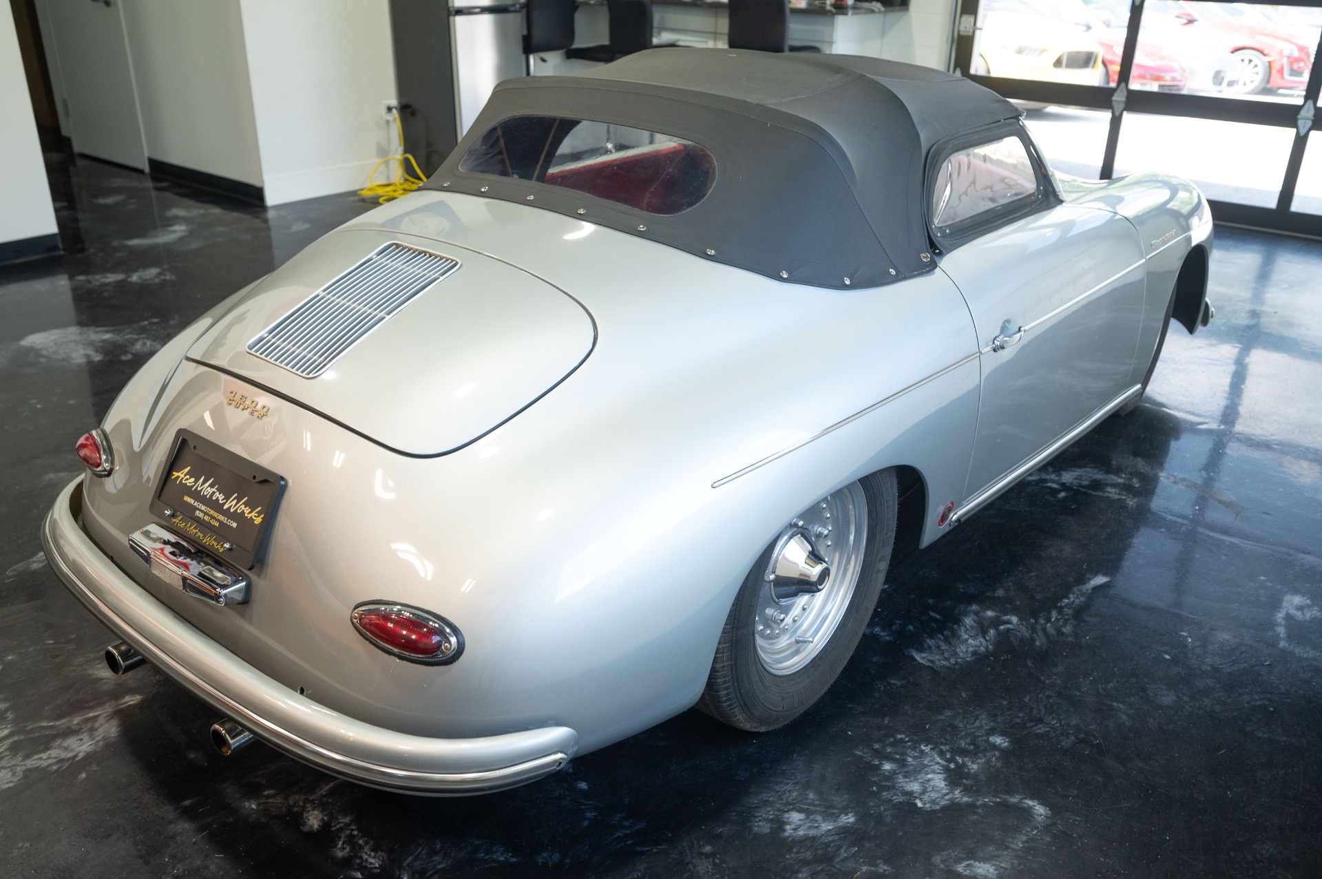 1957 PORSCHE 356 SPEEDSTER - Image 23
