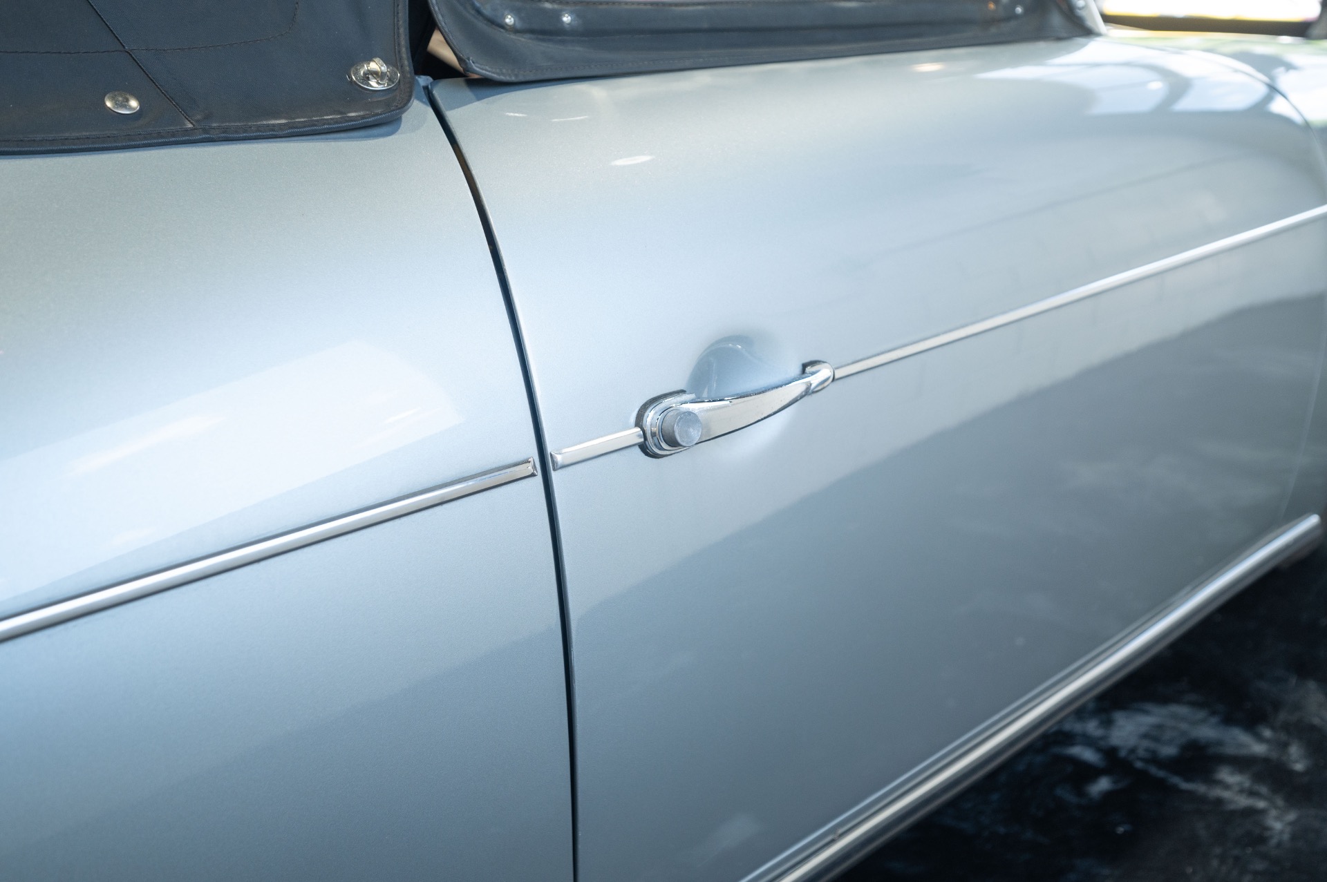 1957 PORSCHE 356 SPEEDSTER - Image 26