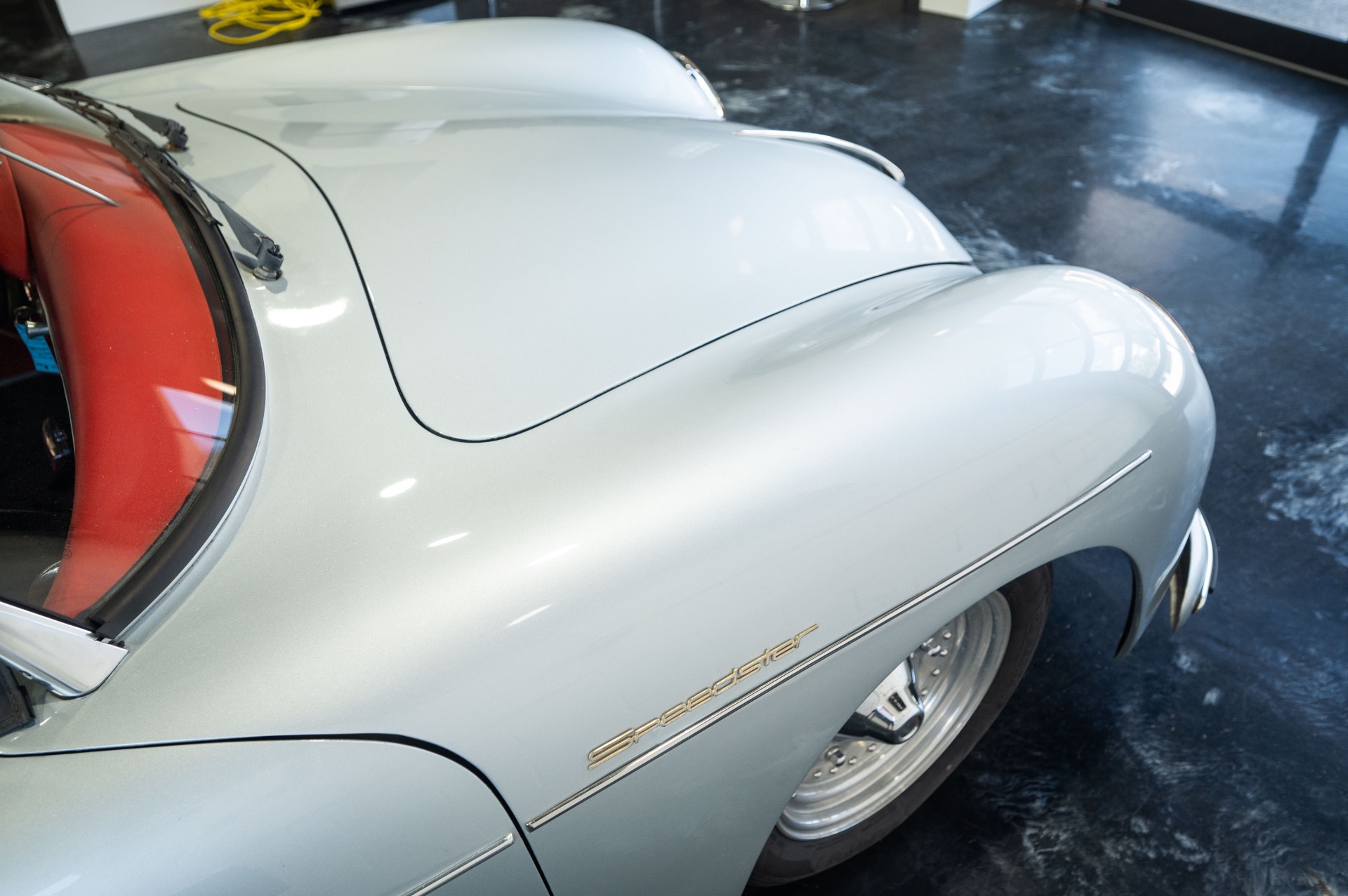 1957 PORSCHE 356 SPEEDSTER - Image 29