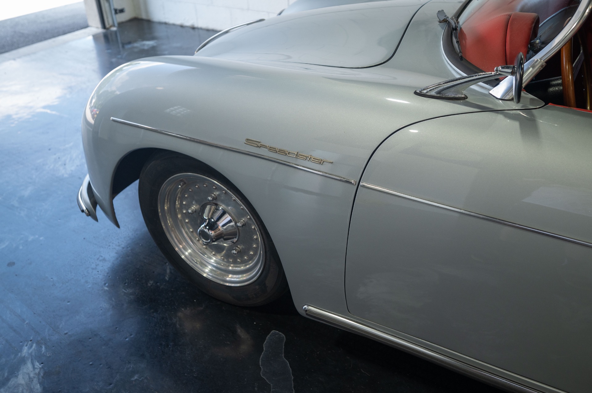 1957 PORSCHE 356 SPEEDSTER - Image 4
