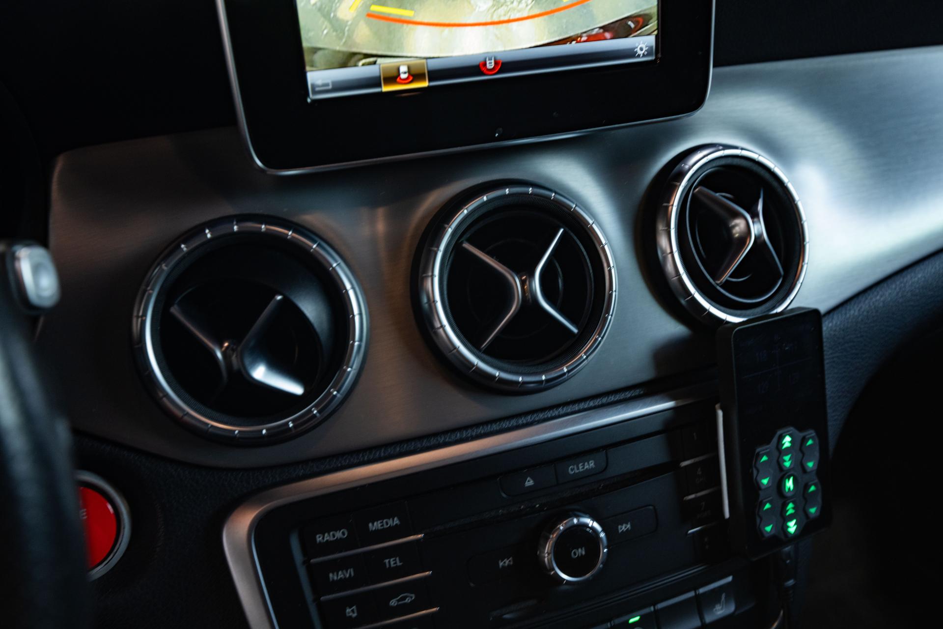 2016 MERCEDES-BENZ CLA-CLASS - Image 38