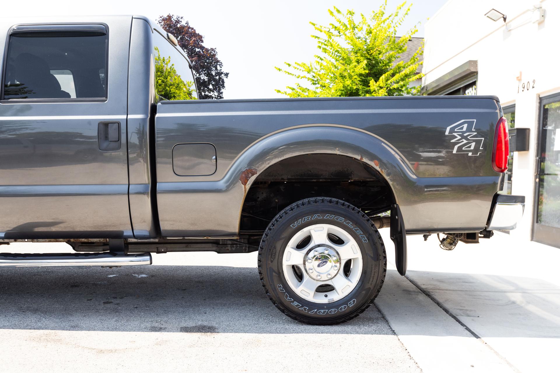 2016 FORD F-350 - Image 11