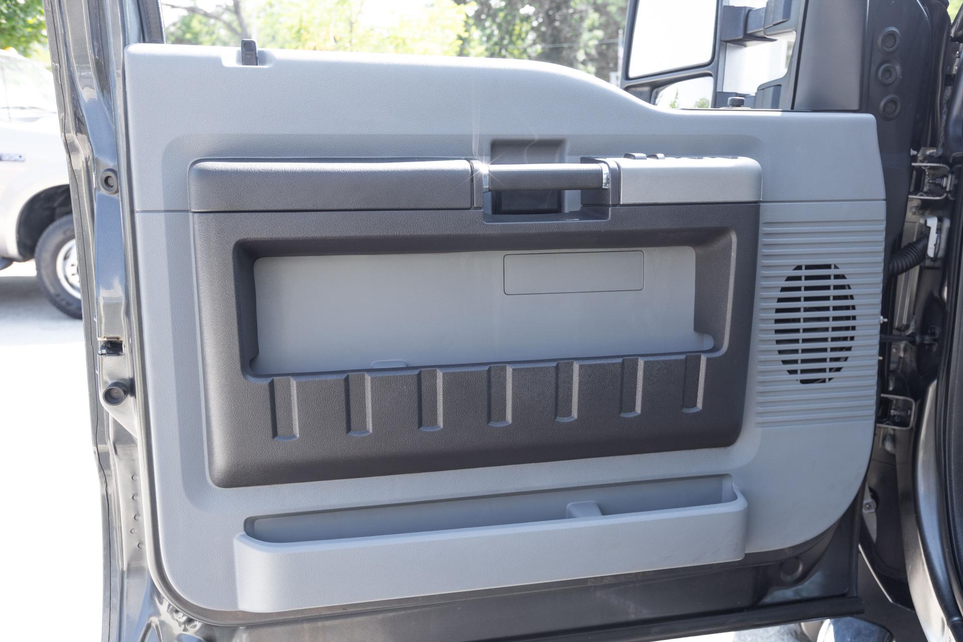 2016 FORD F-350 - Image 34