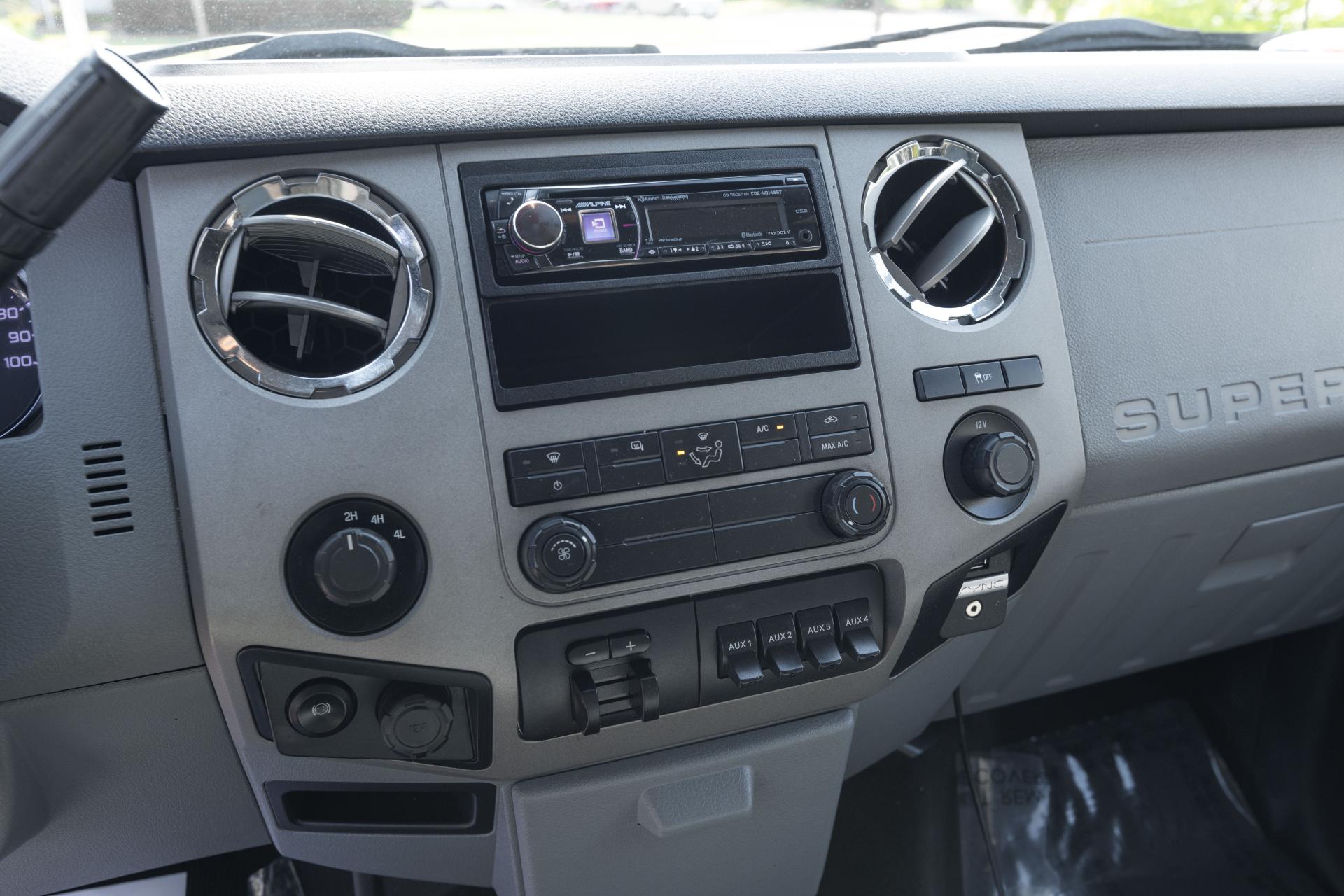 2016 FORD F-350 - Image 37