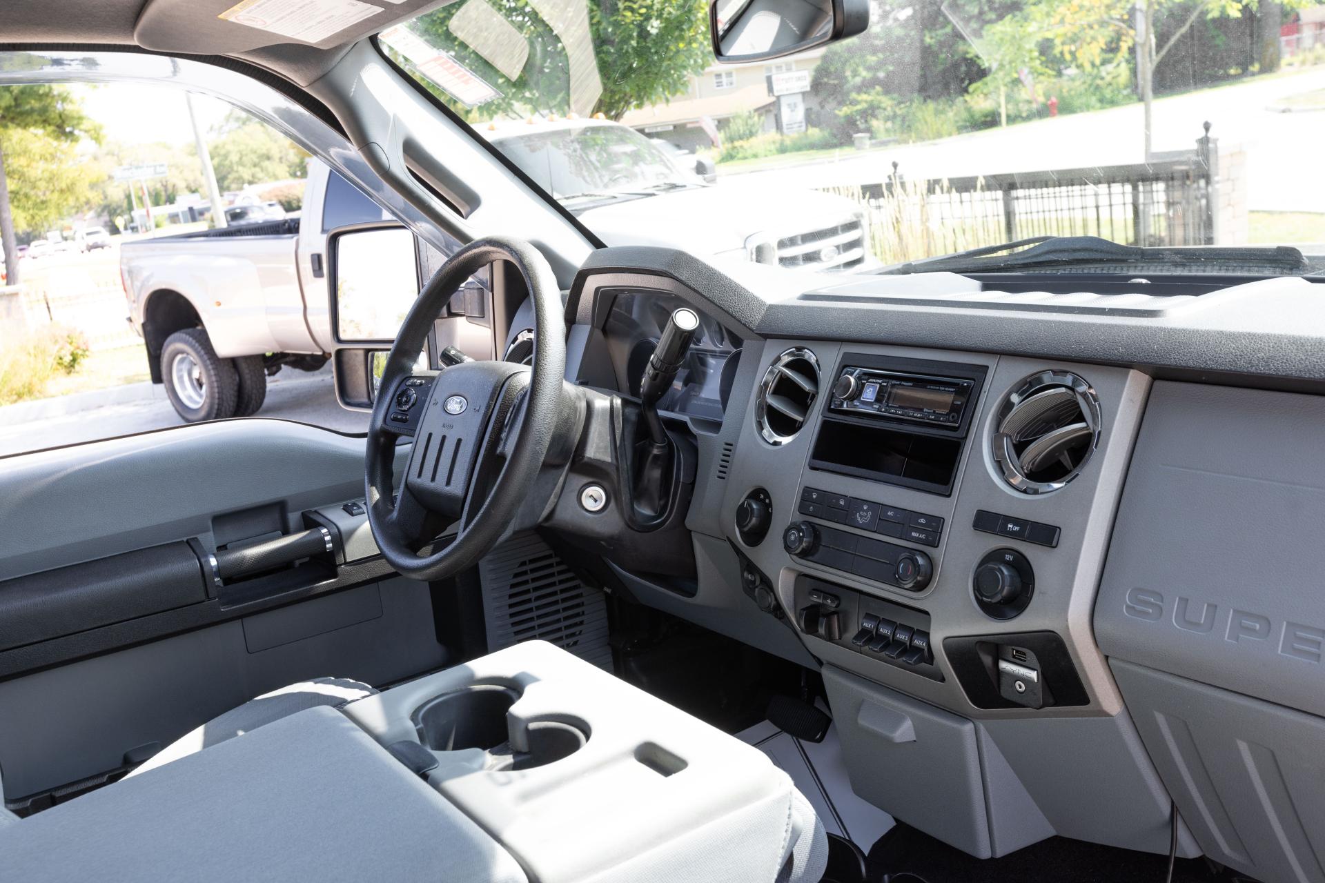 2016 FORD F-350 - Image 42