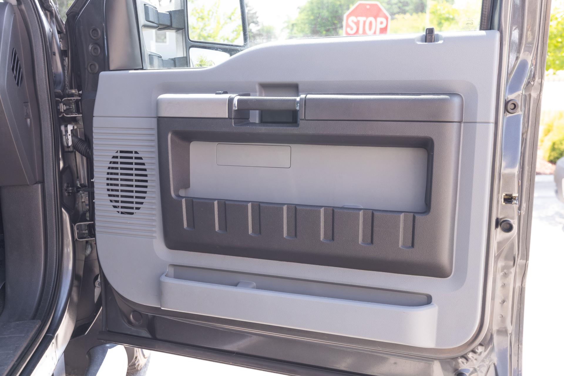 2016 FORD F-350 - Image 47