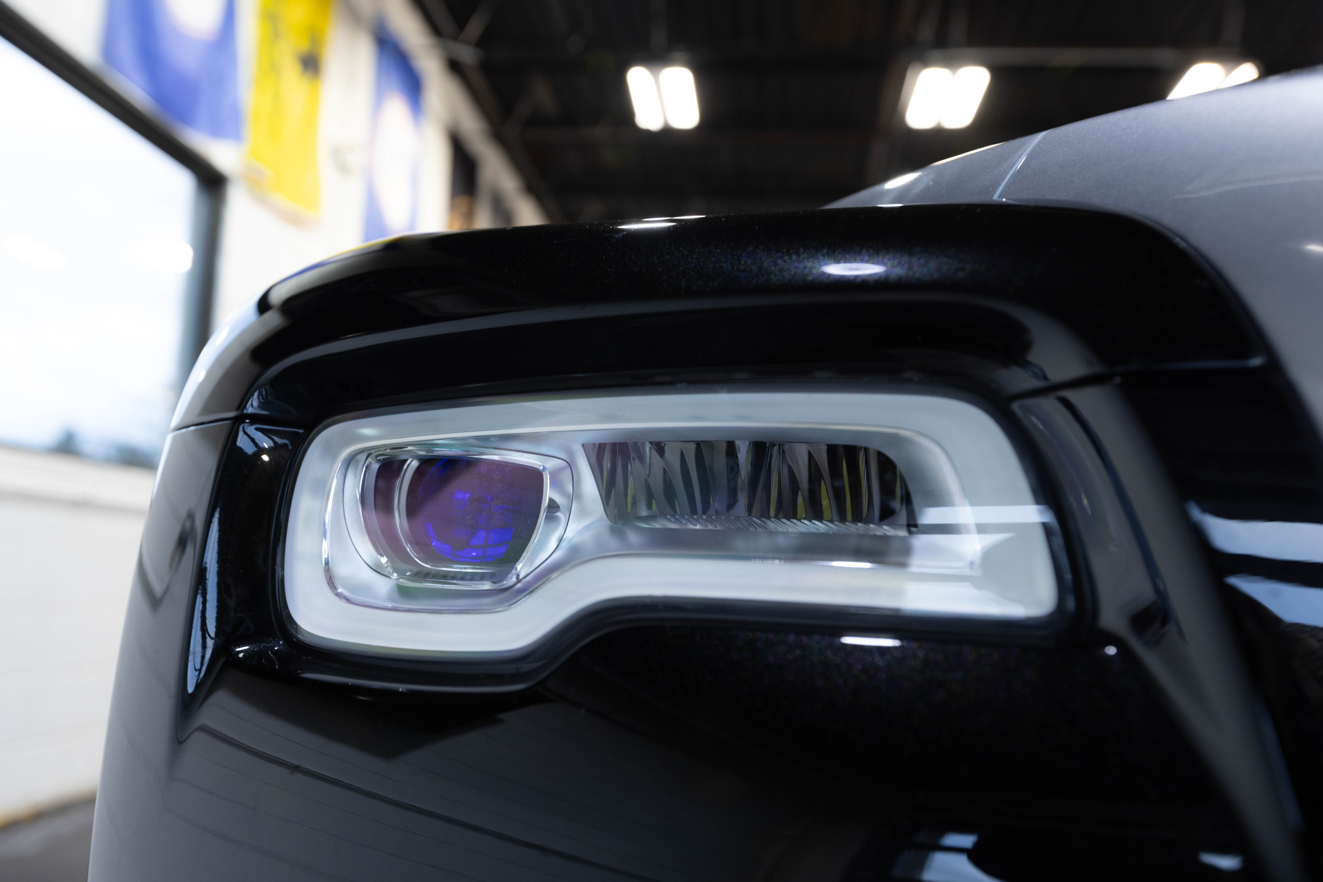 2016 ROLLS-ROYCE DAWN - Image 40