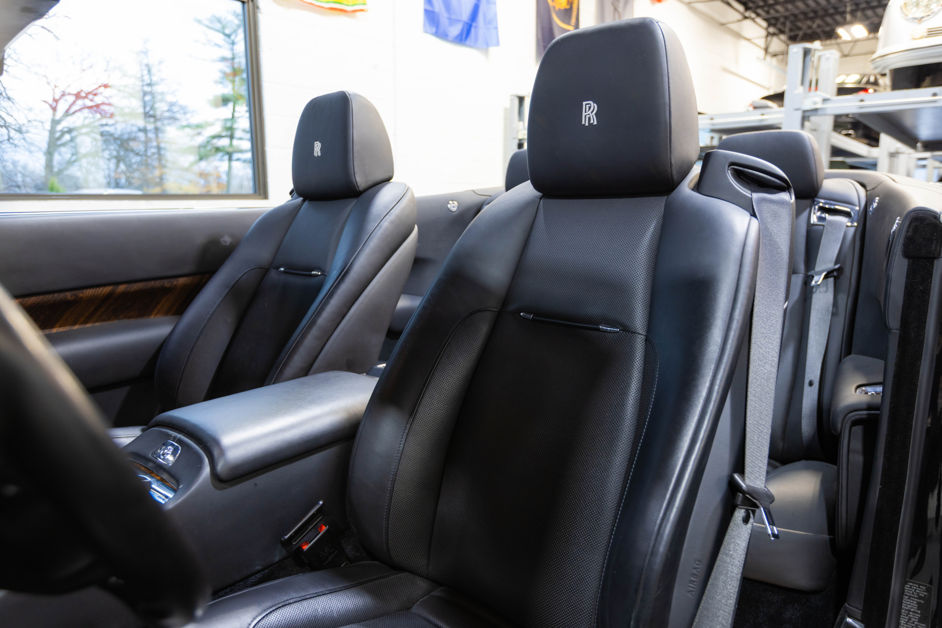 2016 ROLLS-ROYCE DAWN - Image 44