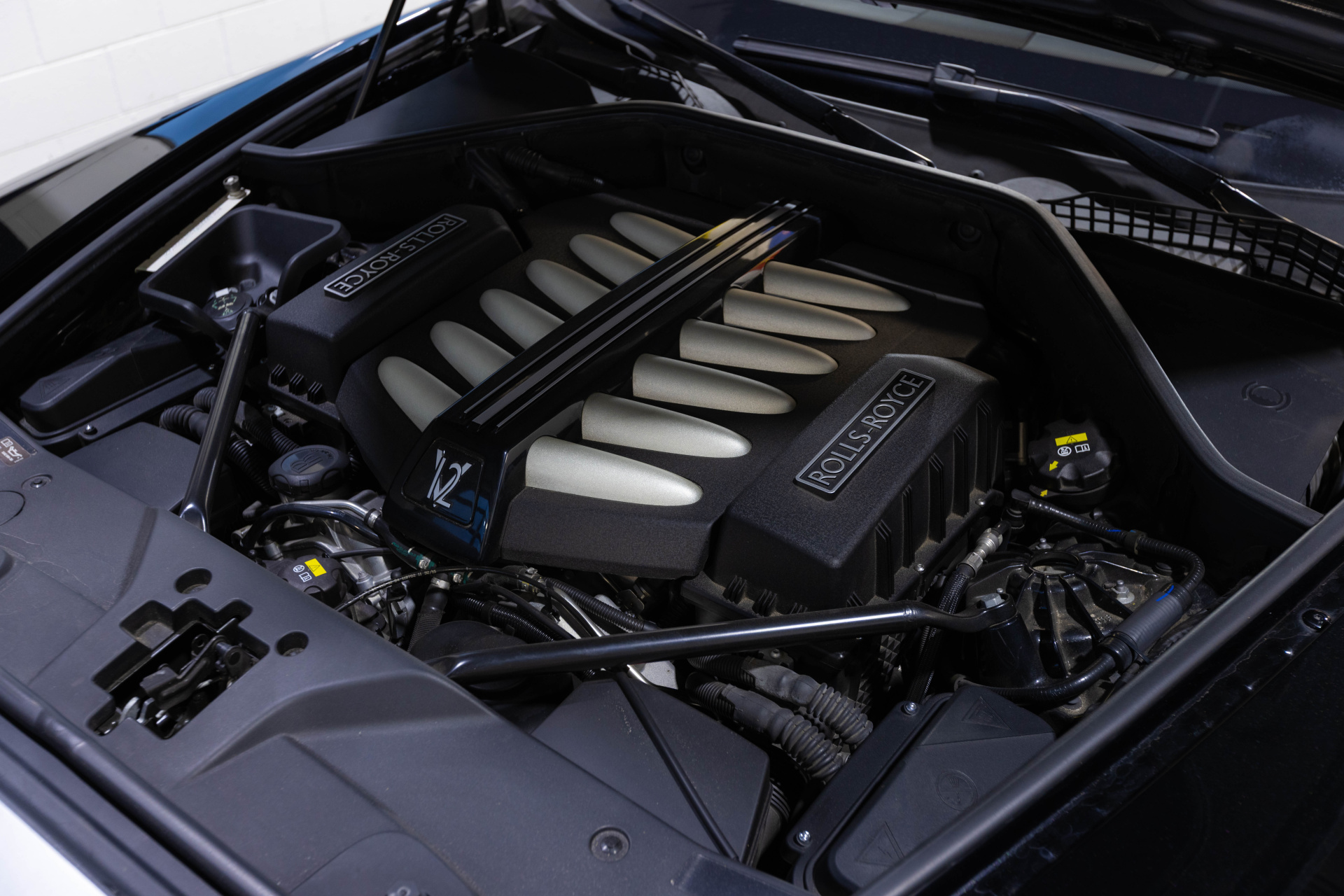 2016 ROLLS-ROYCE DAWN - Image 82