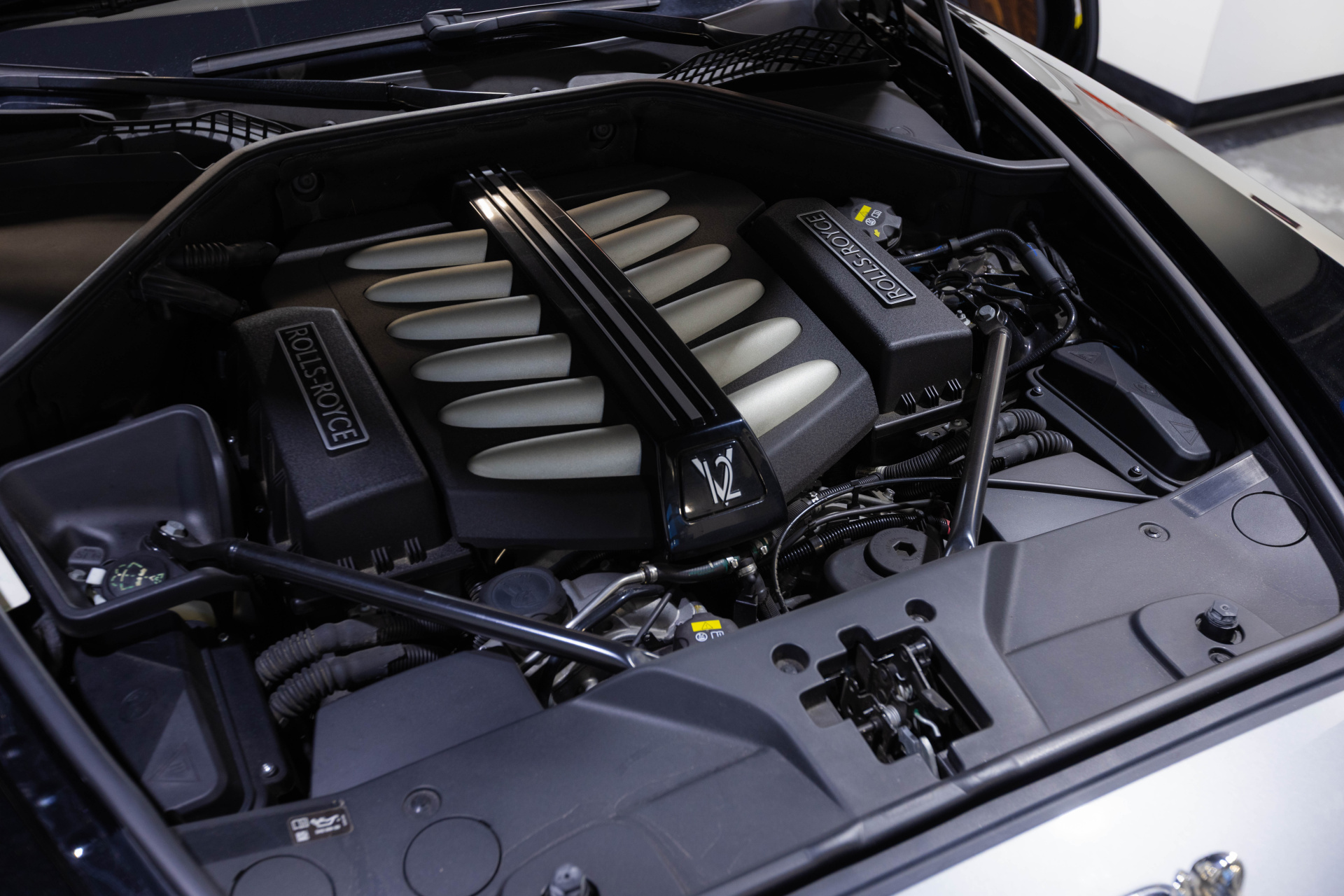 2016 ROLLS-ROYCE DAWN - Image 83