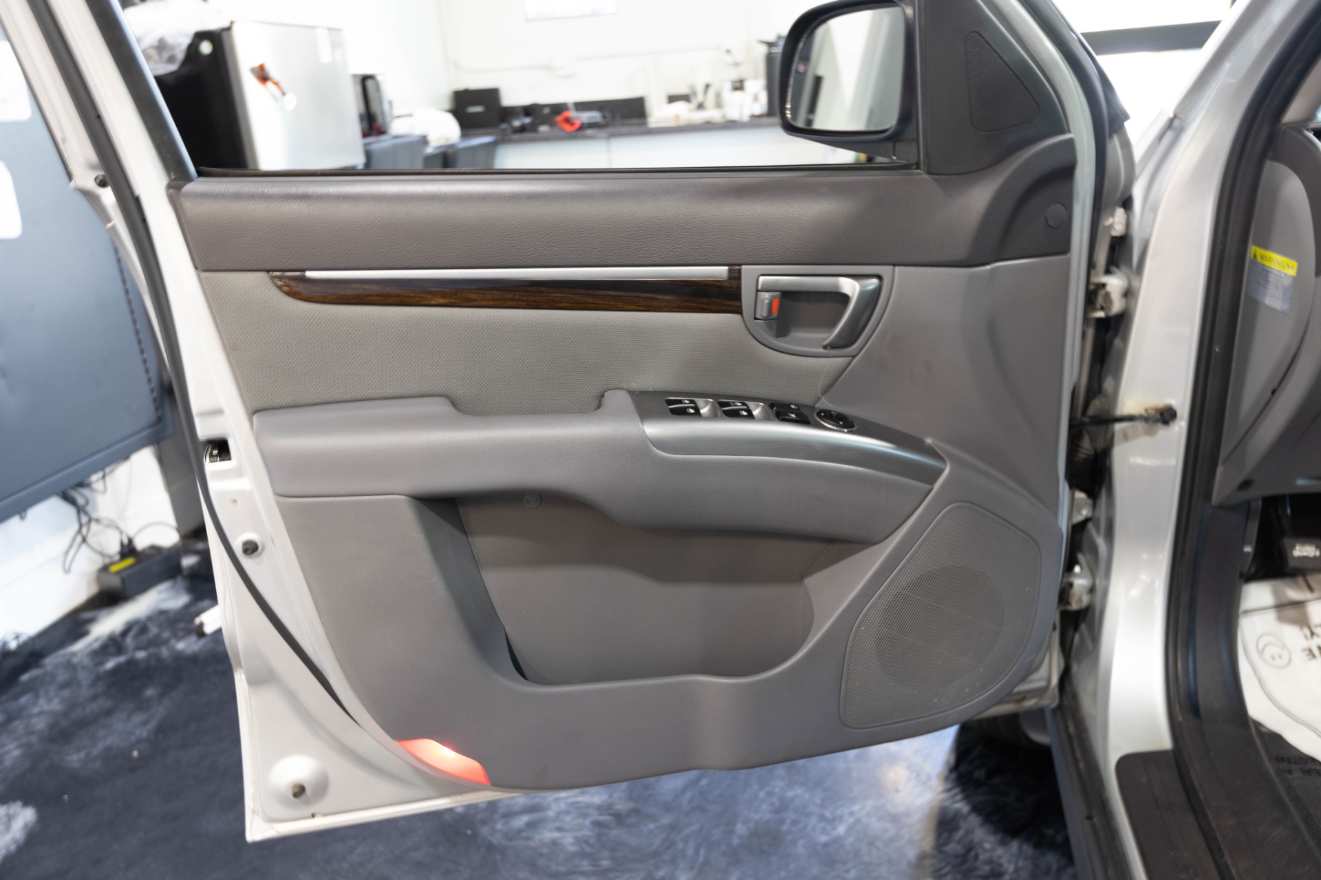 2011 Hyundai Santa Fe GLS - Photo 20