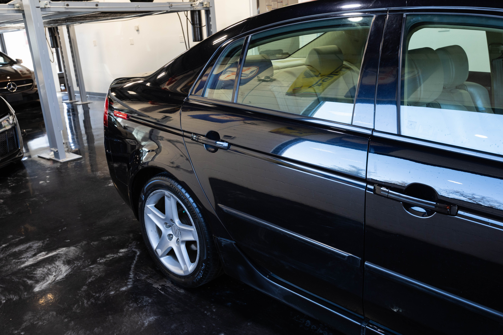 2005 ACURA TL - Image 12