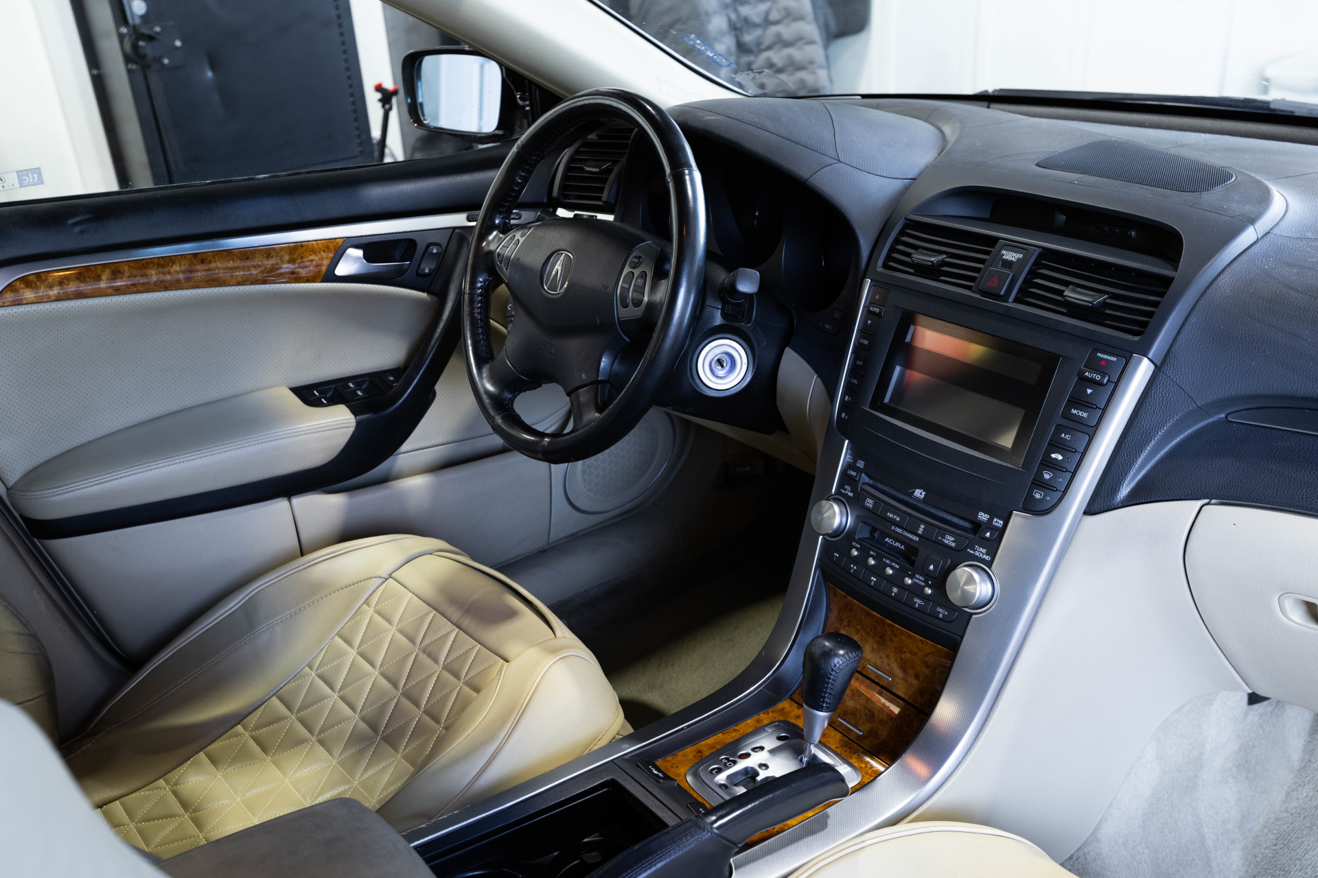 2005 ACURA TL - Image 31