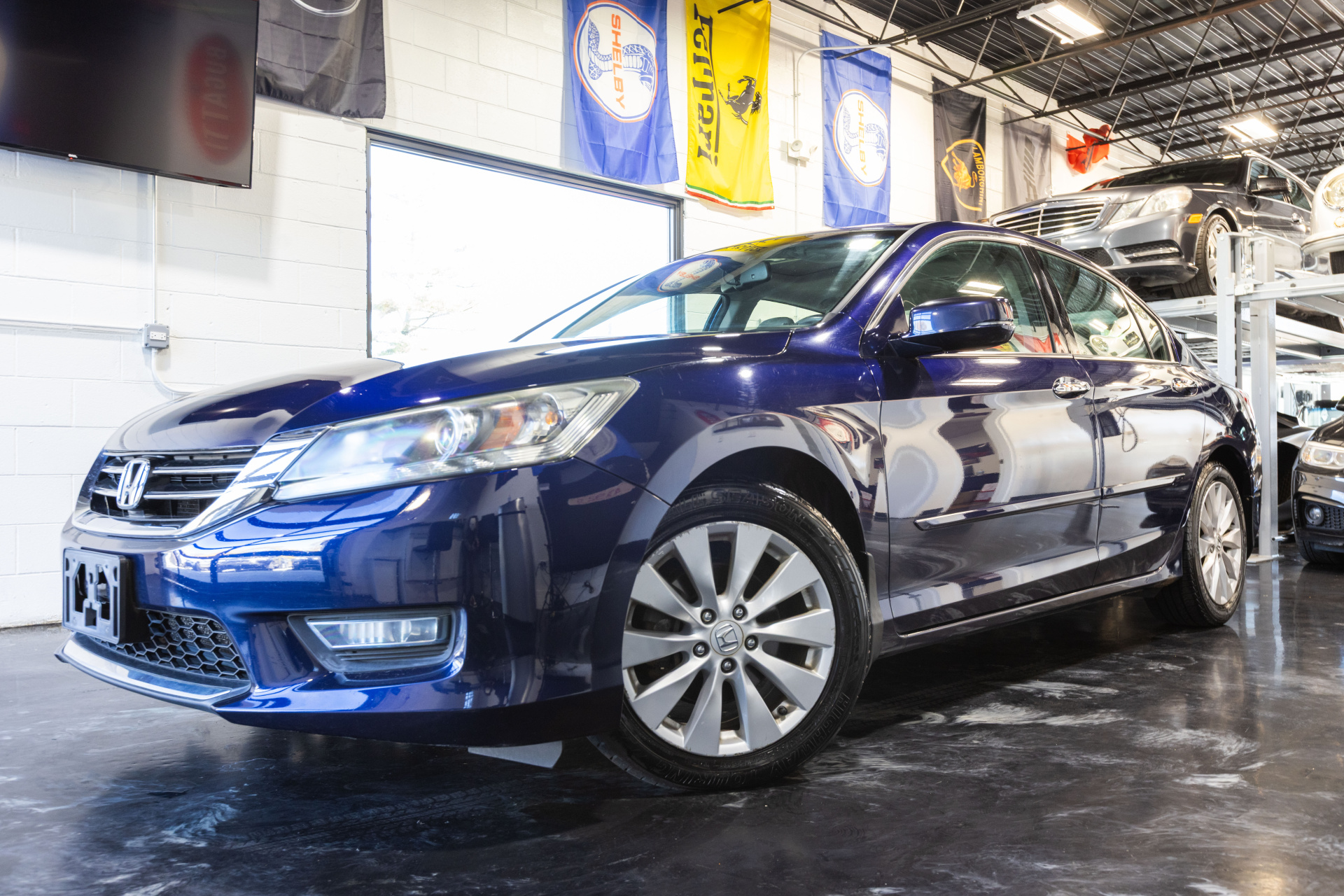 2013 HONDA ACCORD - Image 1