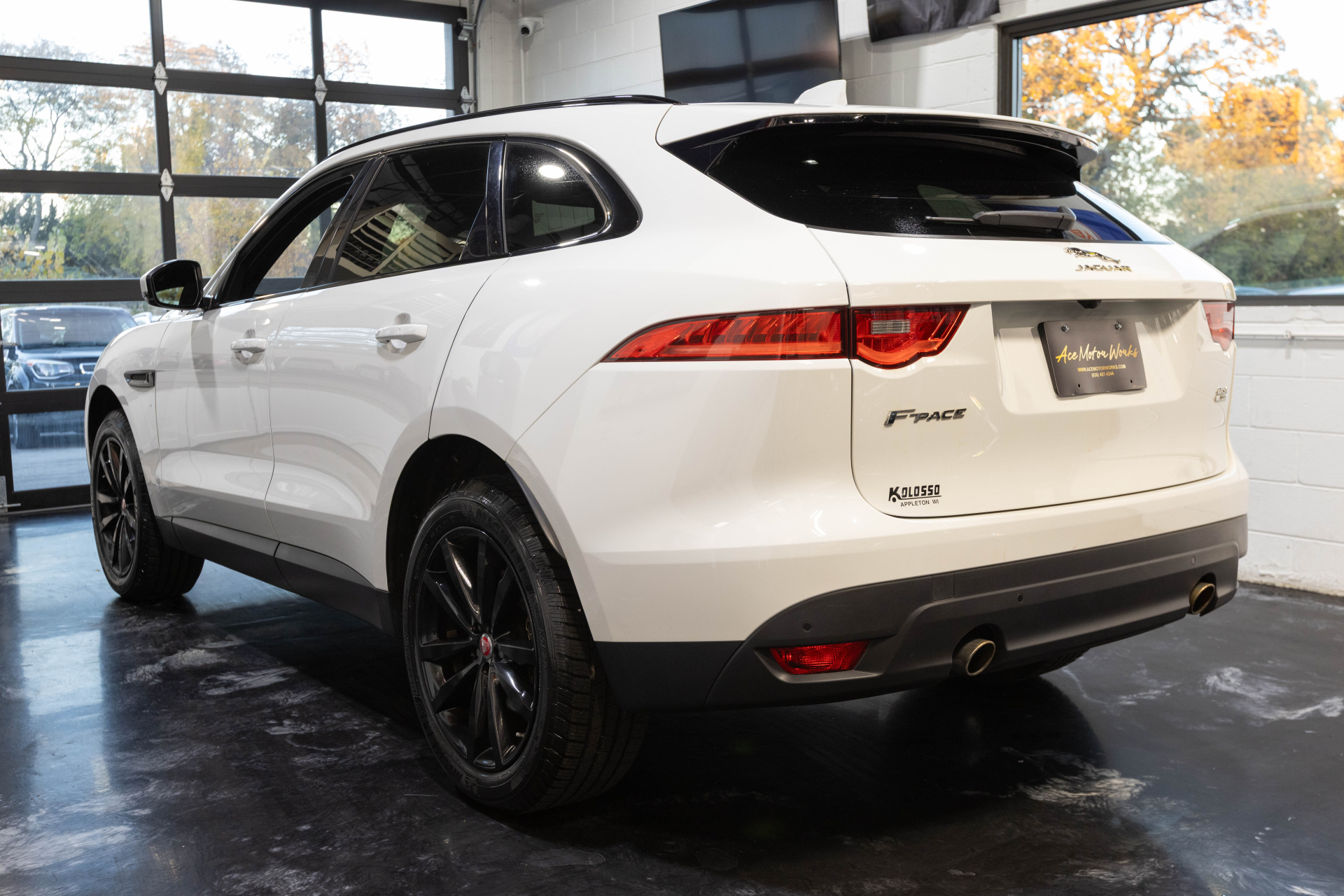 2018 JAGUAR F-PACE - Image 10