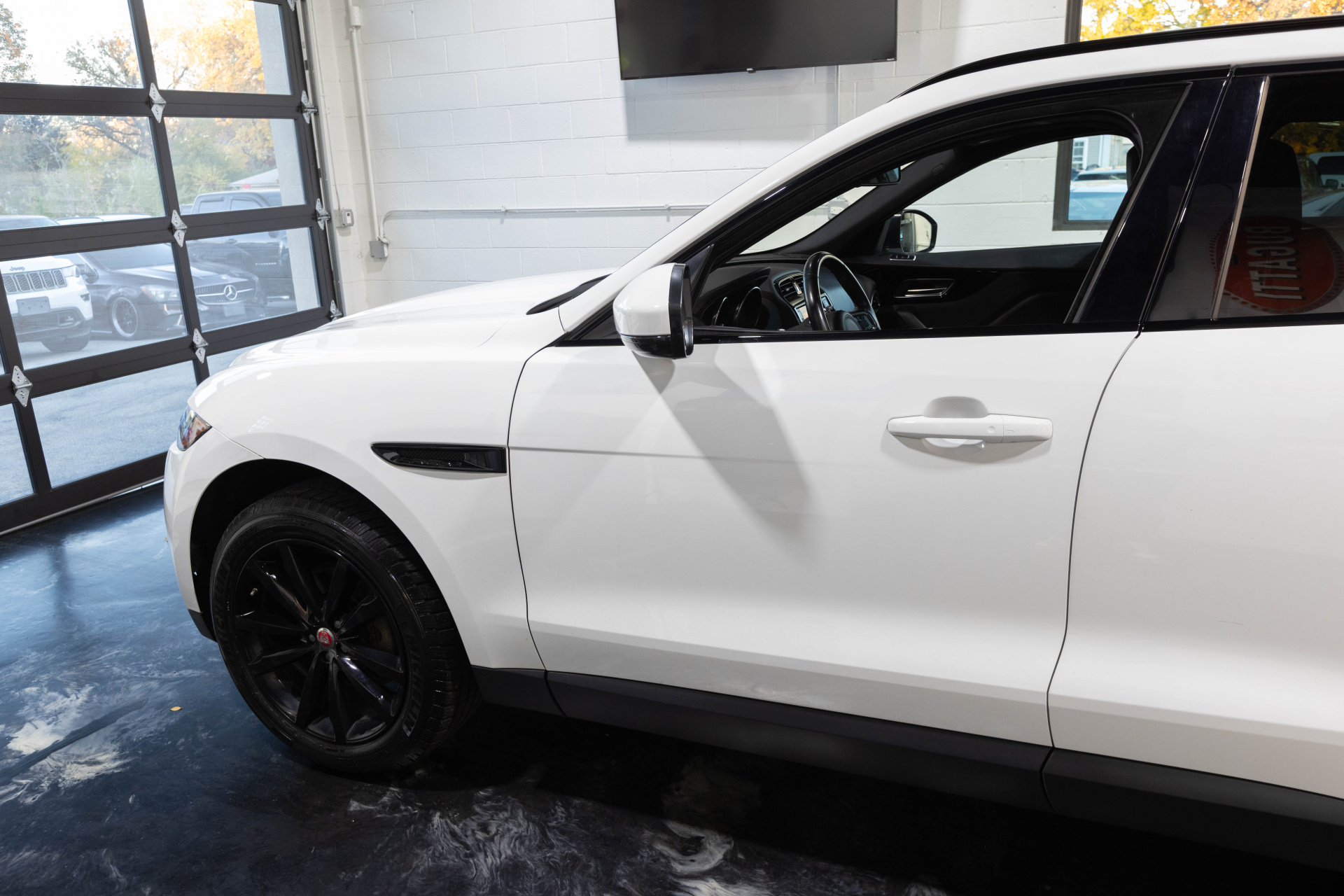 2018 JAGUAR F-PACE - Image 3