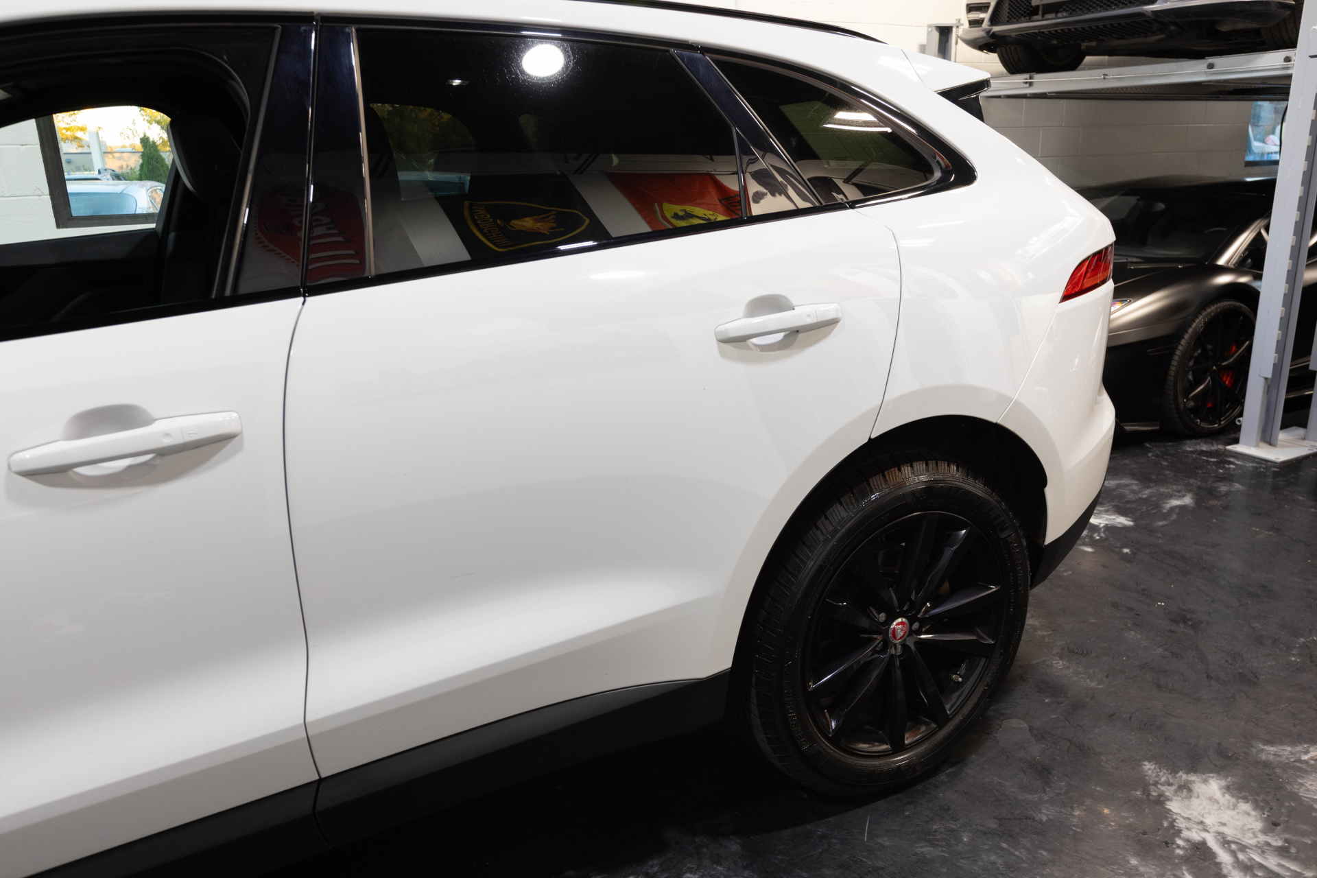 2018 JAGUAR F-PACE - Image 7