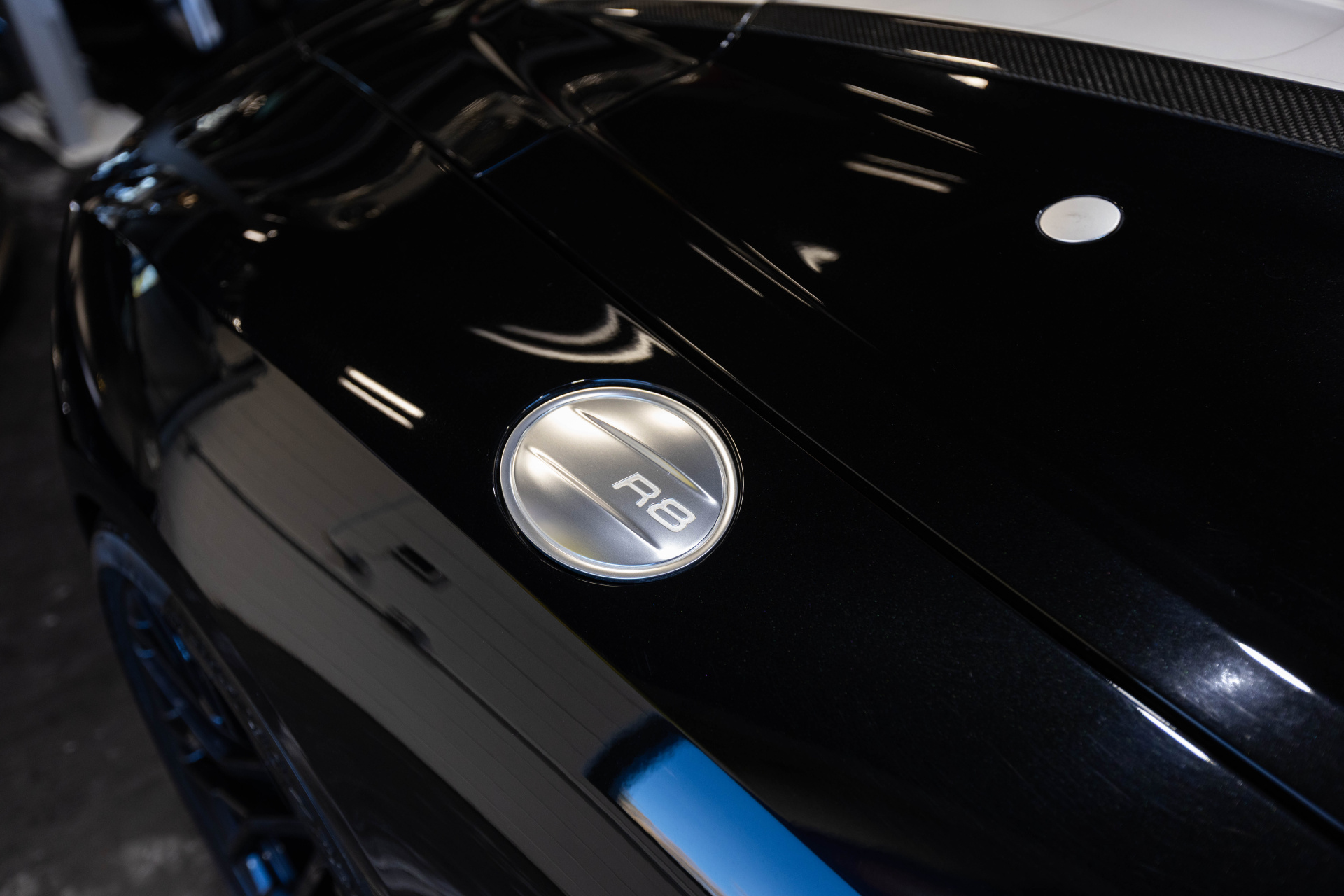 2017 AUDI R8 - Image 29