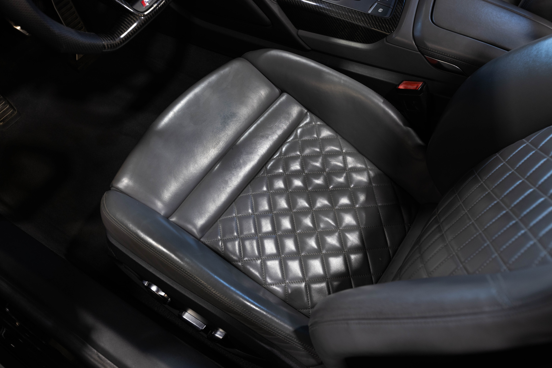 2017 AUDI R8 - Image 52