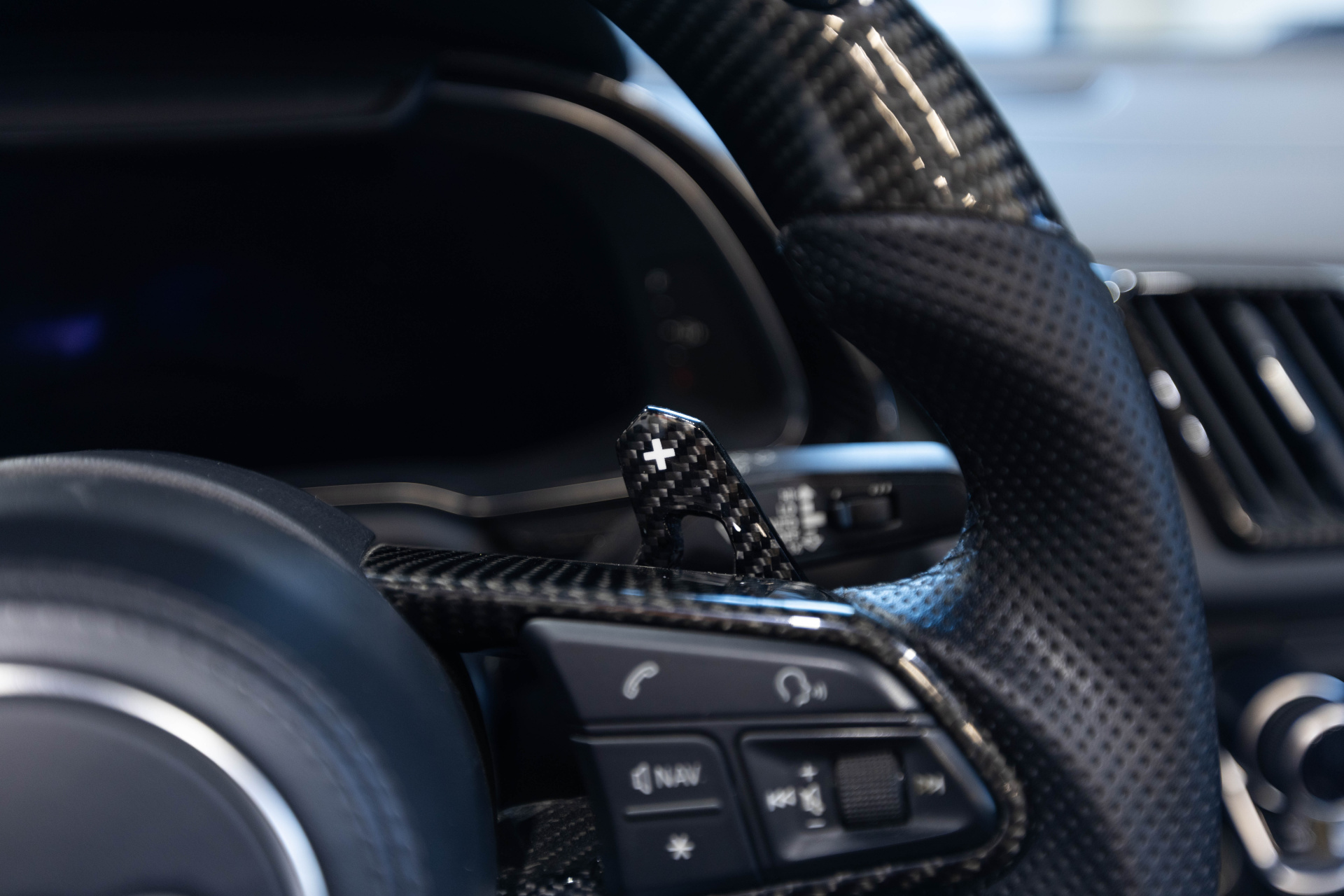 2017 AUDI R8 - Image 60