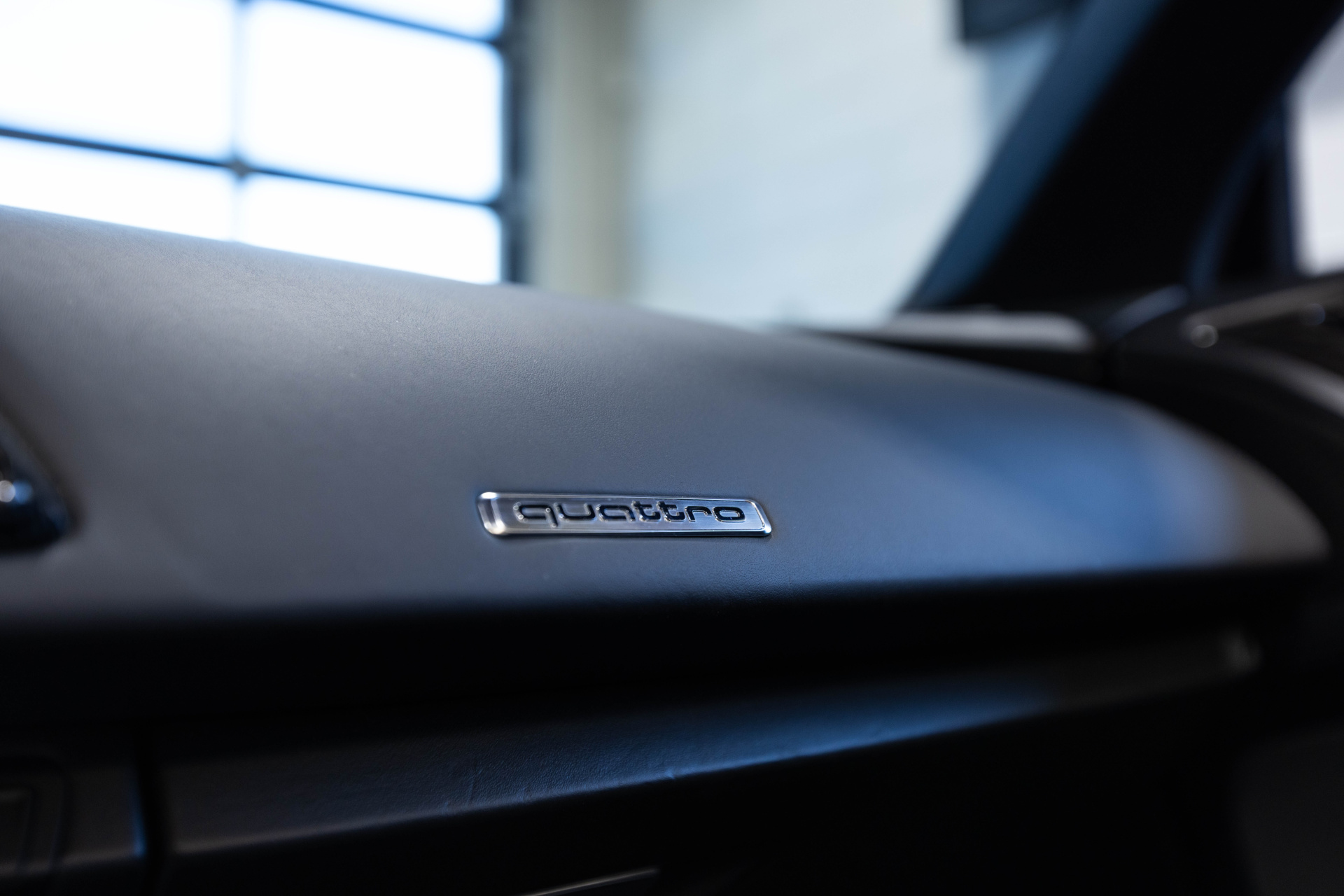 2017 AUDI R8 - Image 71