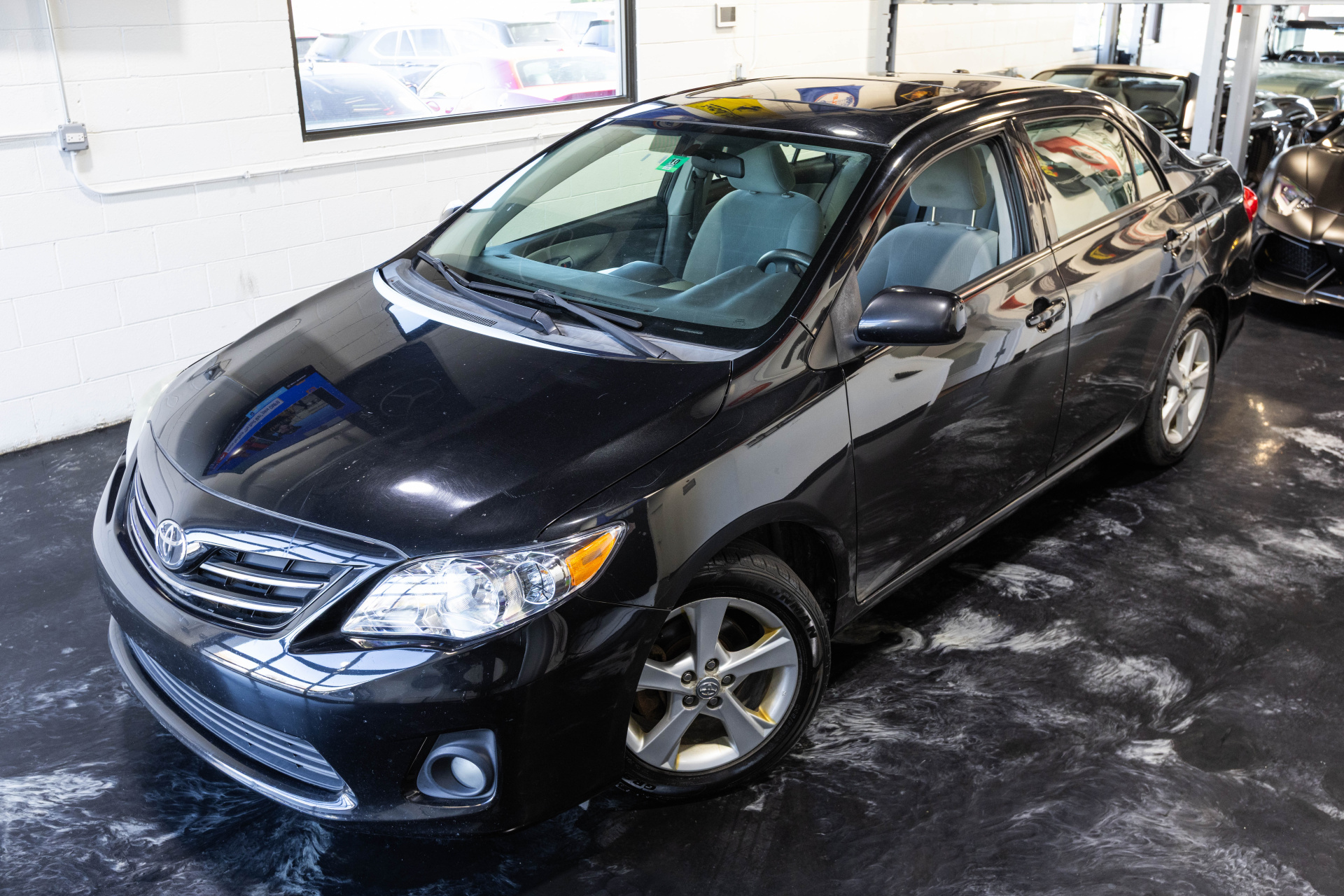 2013 TOYOTA COROLLA - Image 2