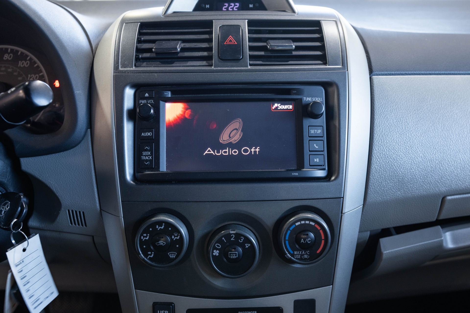 2013 TOYOTA COROLLA - Image 25