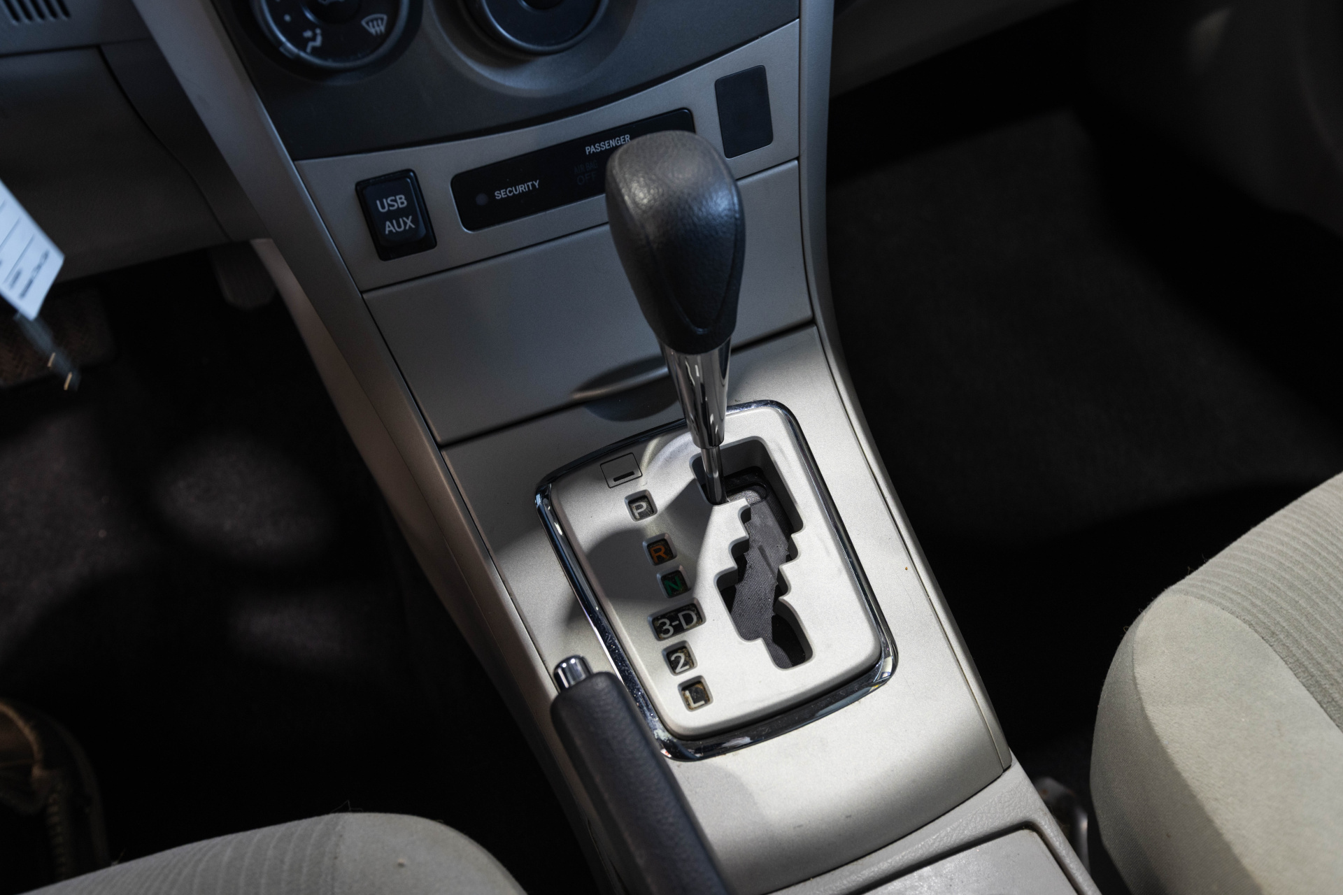 2013 TOYOTA COROLLA - Image 26