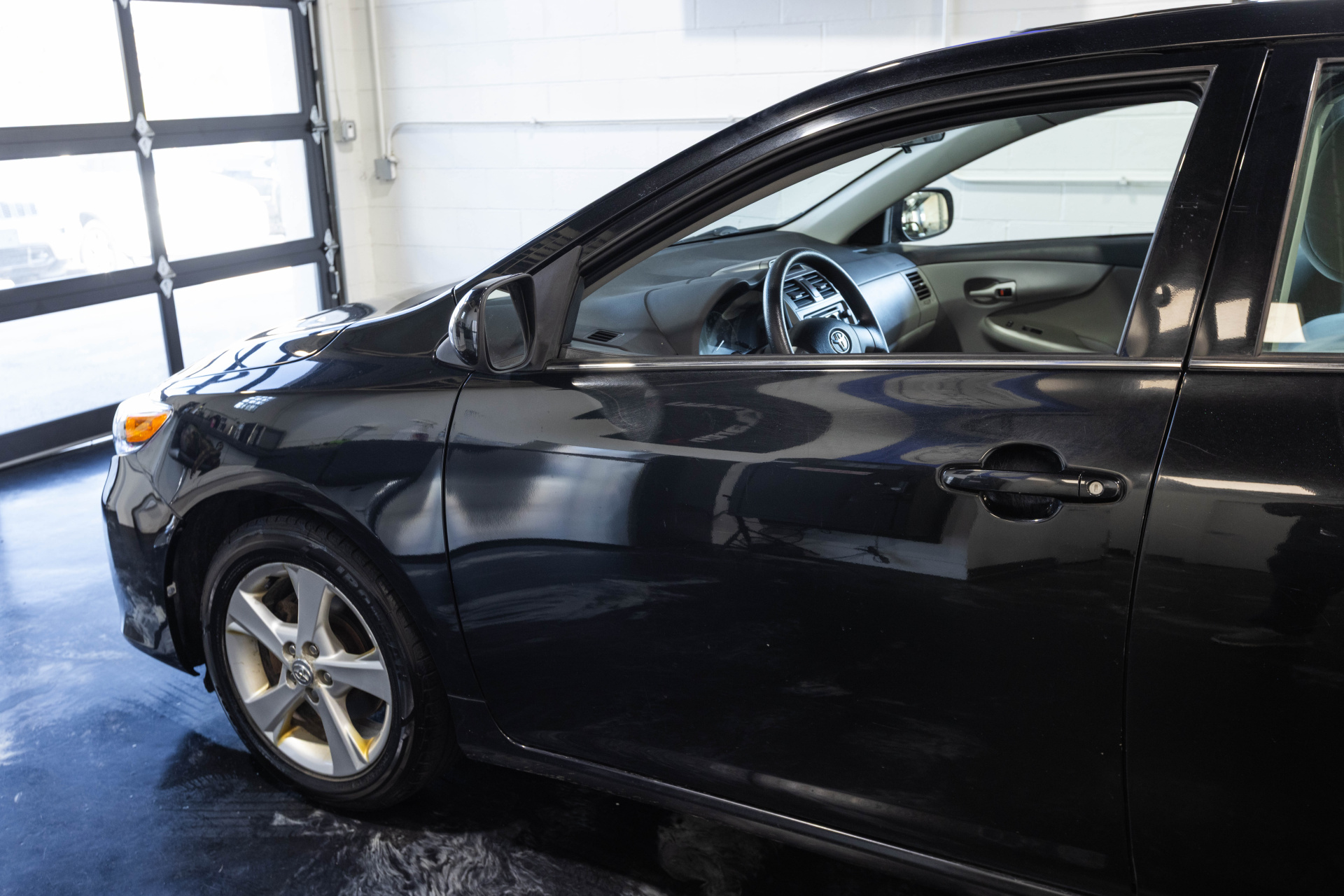 2013 TOYOTA COROLLA - Image 3