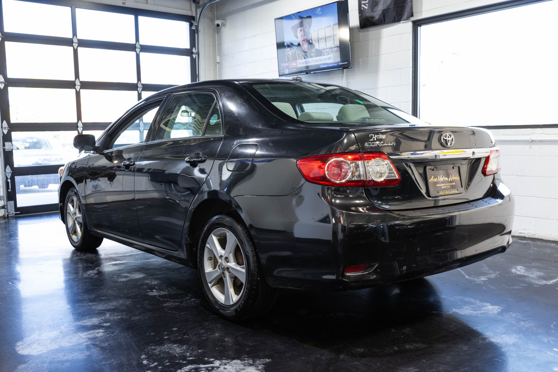 2013 TOYOTA COROLLA - Image 9