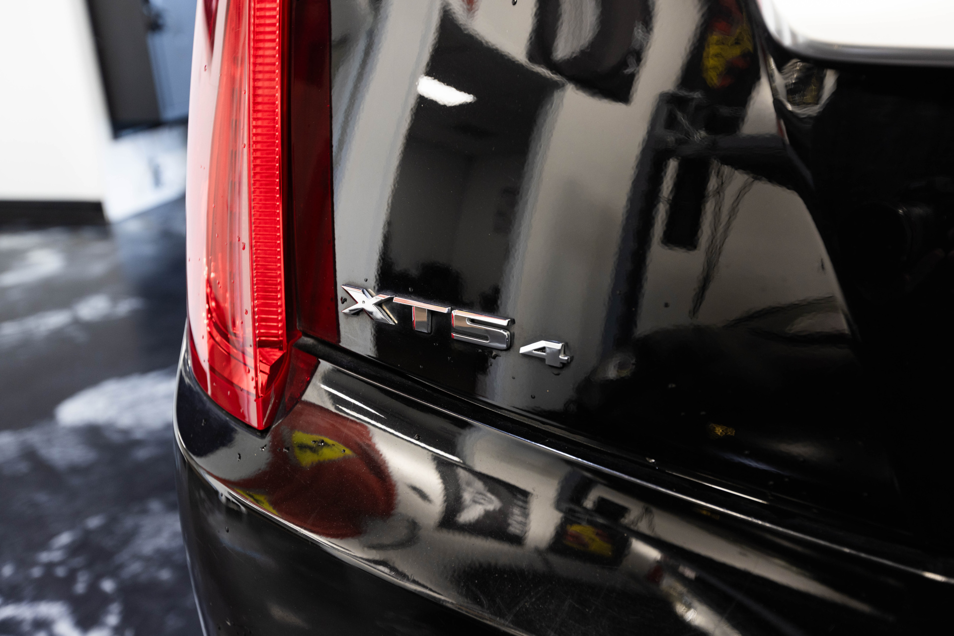 2013 CADILLAC XTS - Image 10