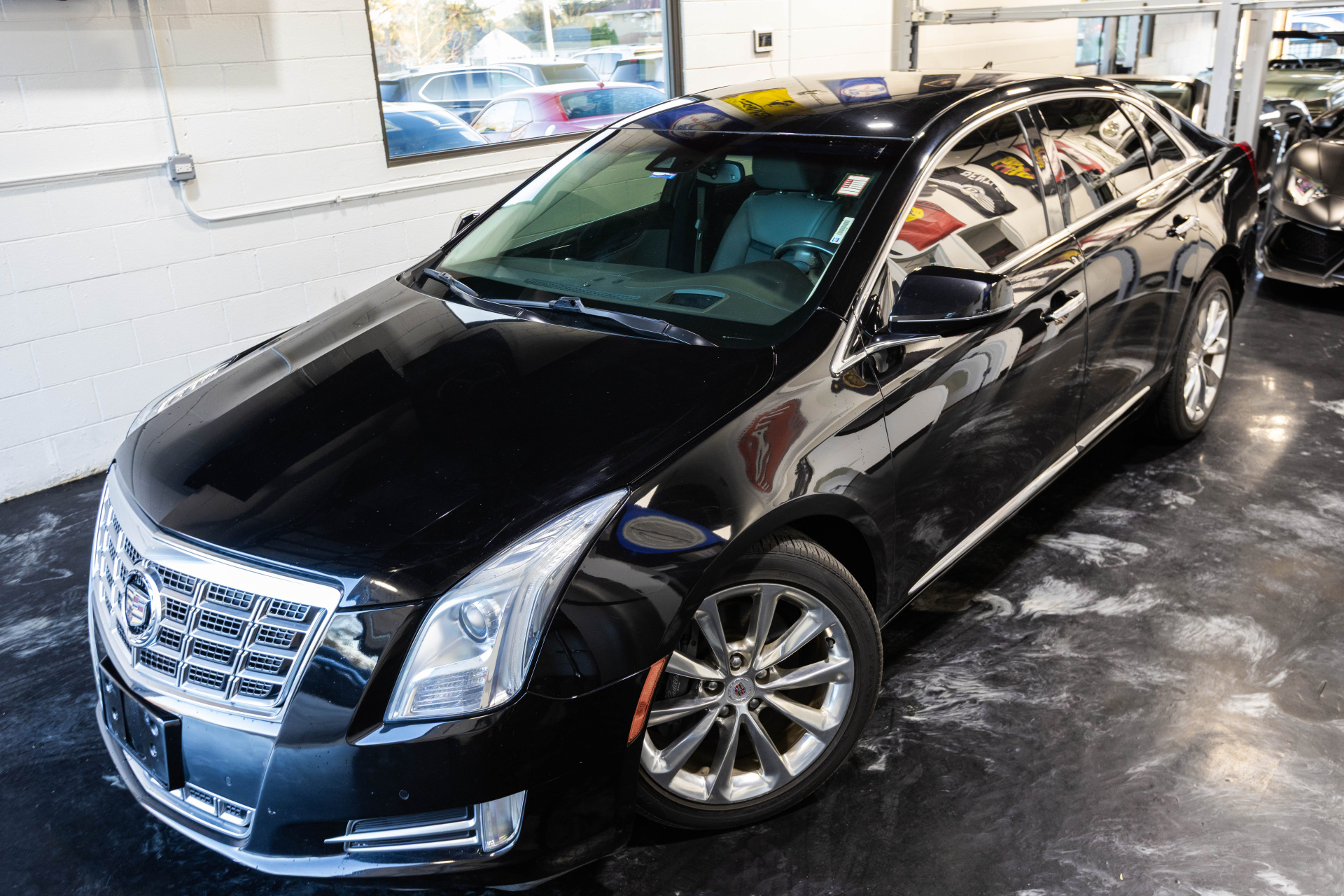 2013 CADILLAC XTS - Image 2