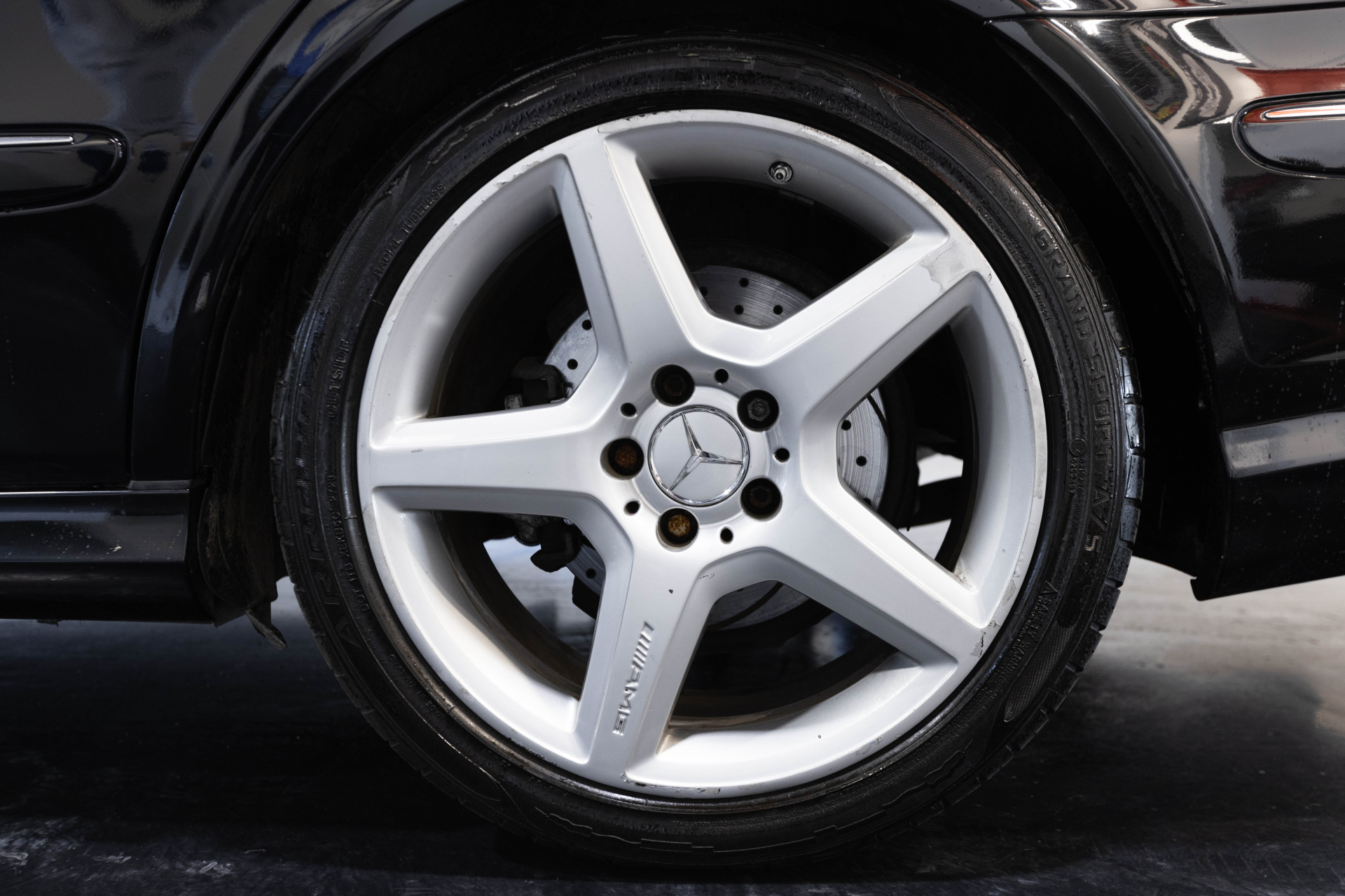 2009 MERCEDES-BENZ E-CLASS - Image 9