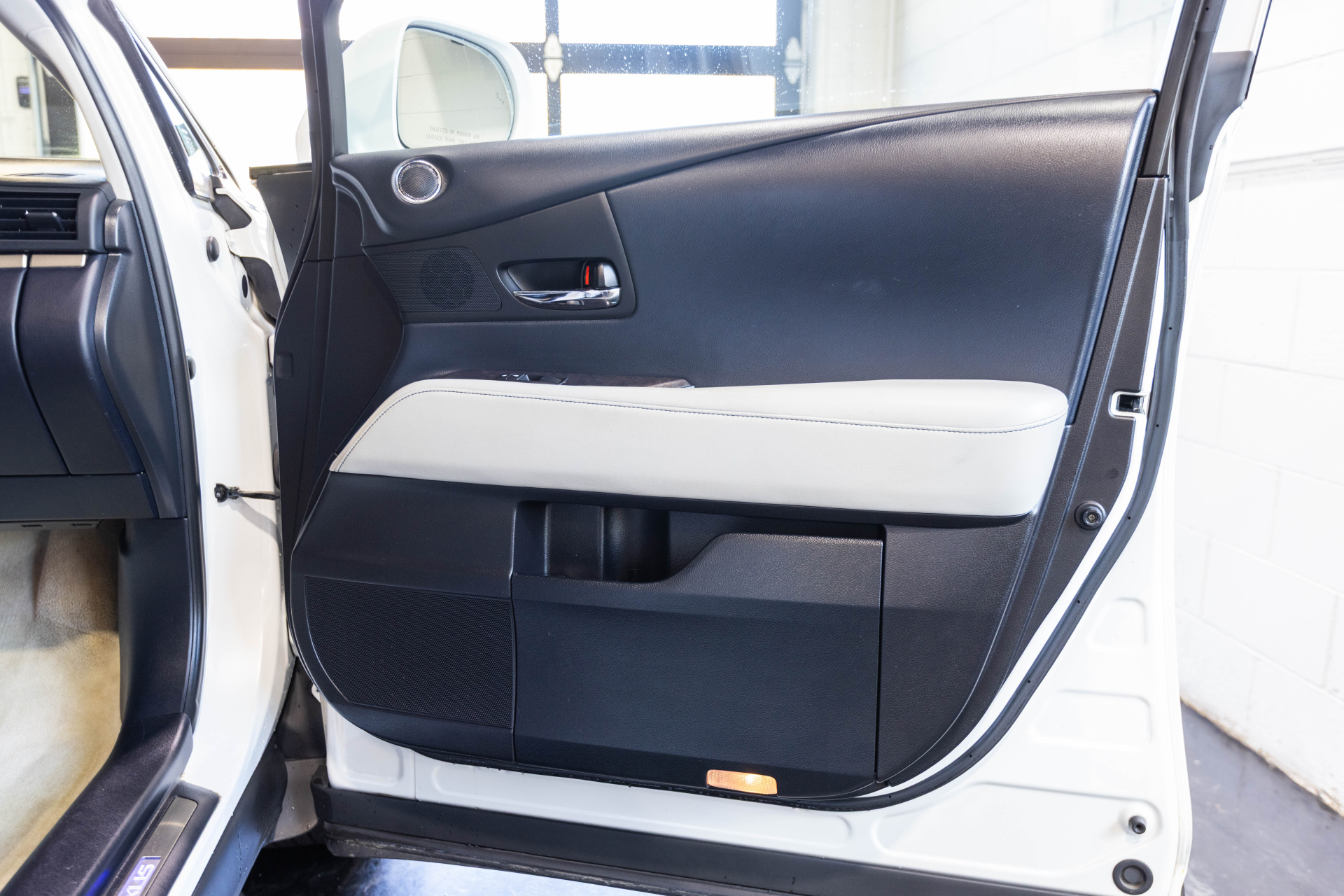 2013 LEXUS RX - Image 43