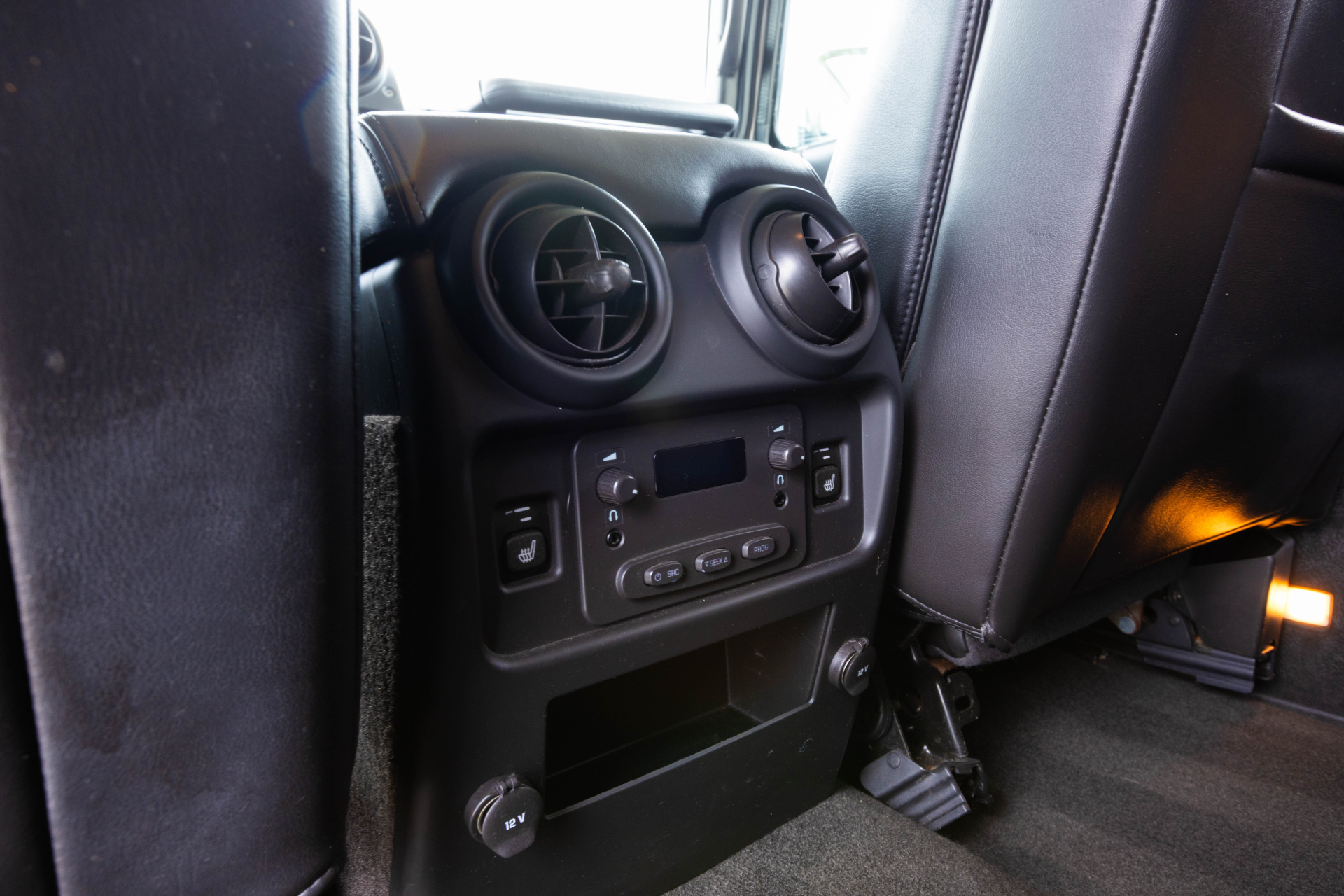 2005 HUMMER H2 - Image 45