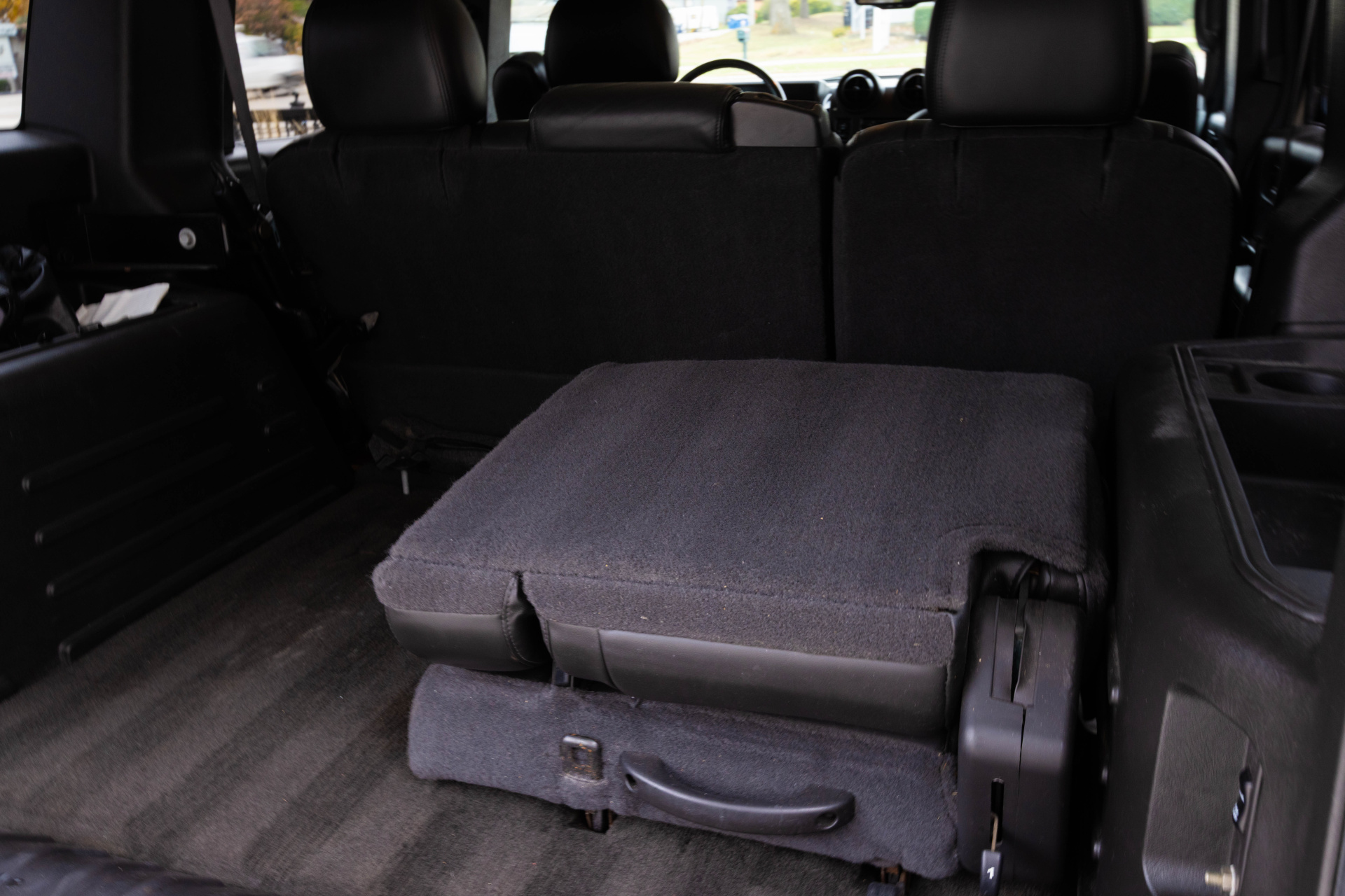 2005 HUMMER H2 - Image 48