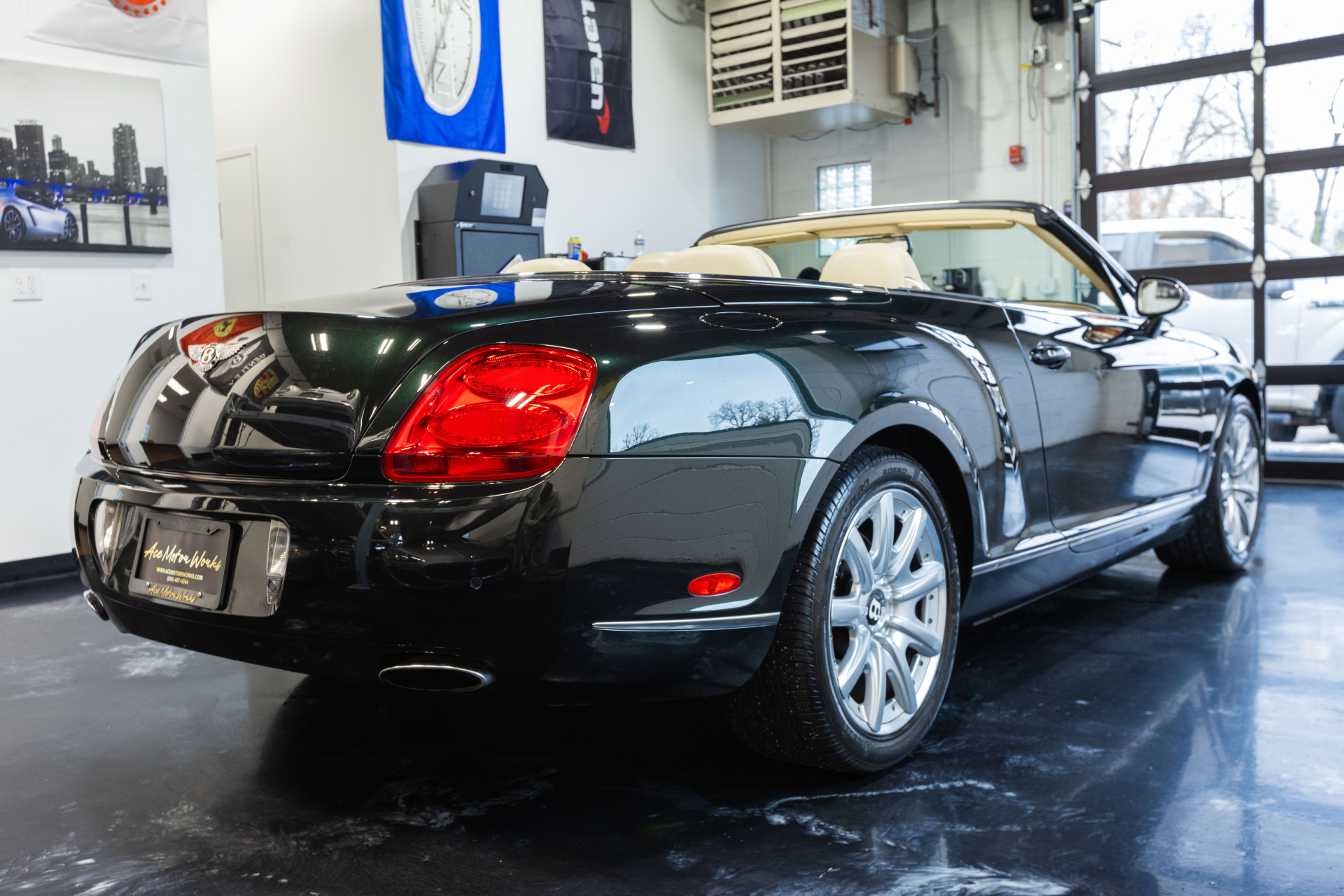 2007 BENTLEY CONTINENTAL - Image 19