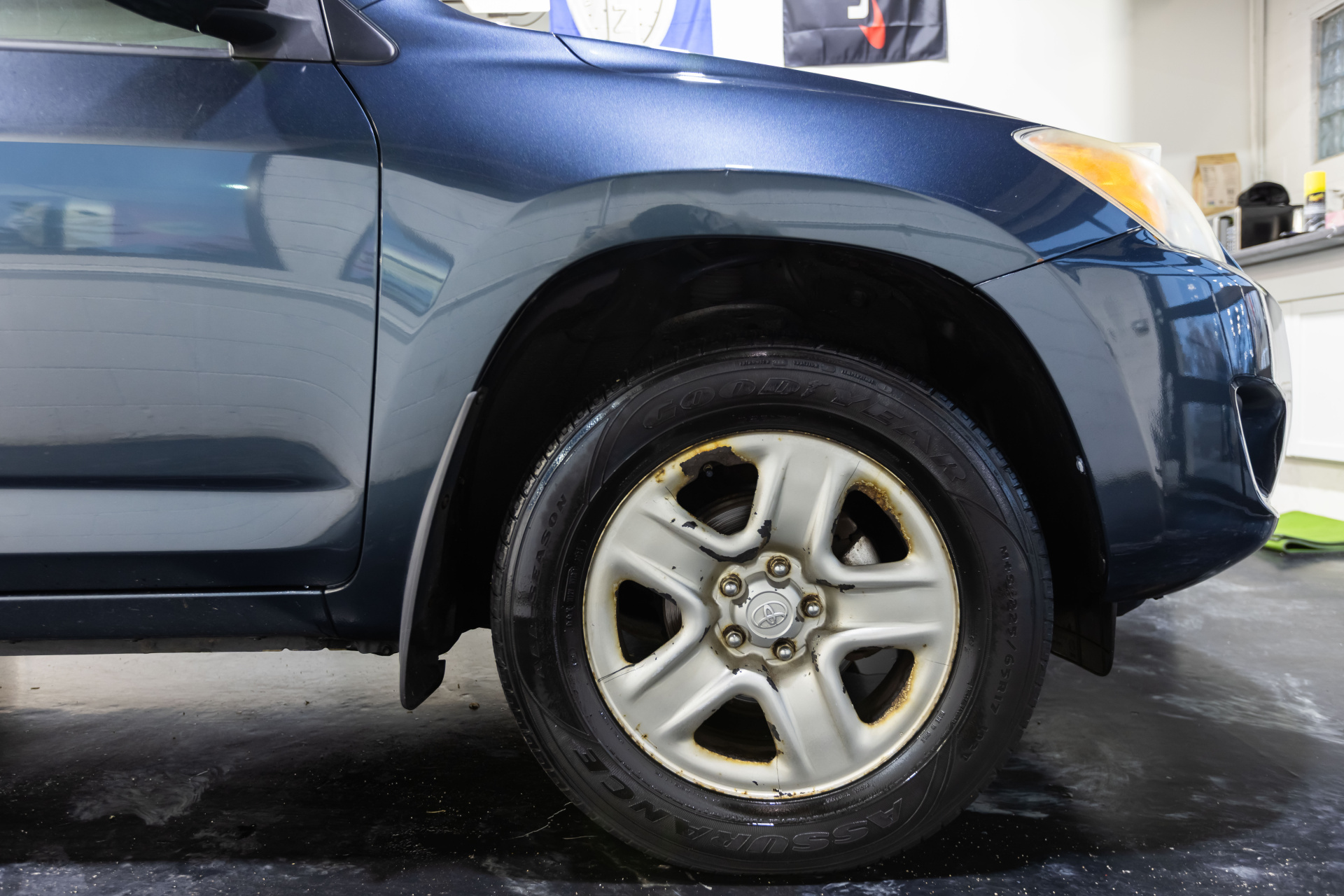 2011 TOYOTA RAV4 - Image 18